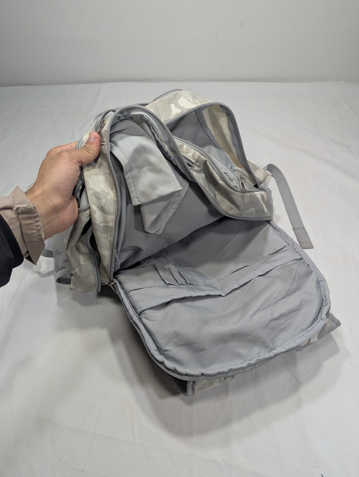 NIKE Title will update soon