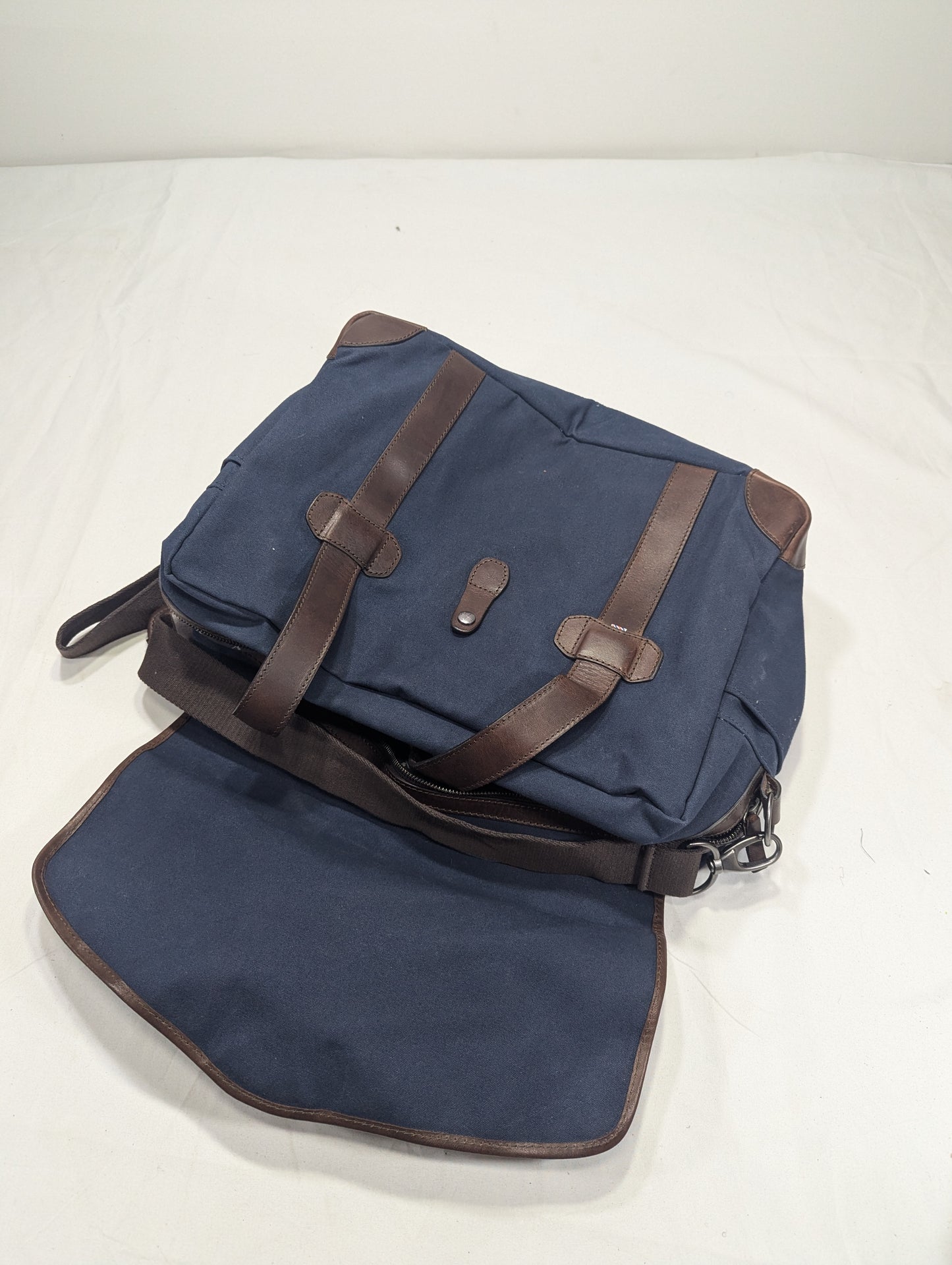 Camera bagTitle will update soon