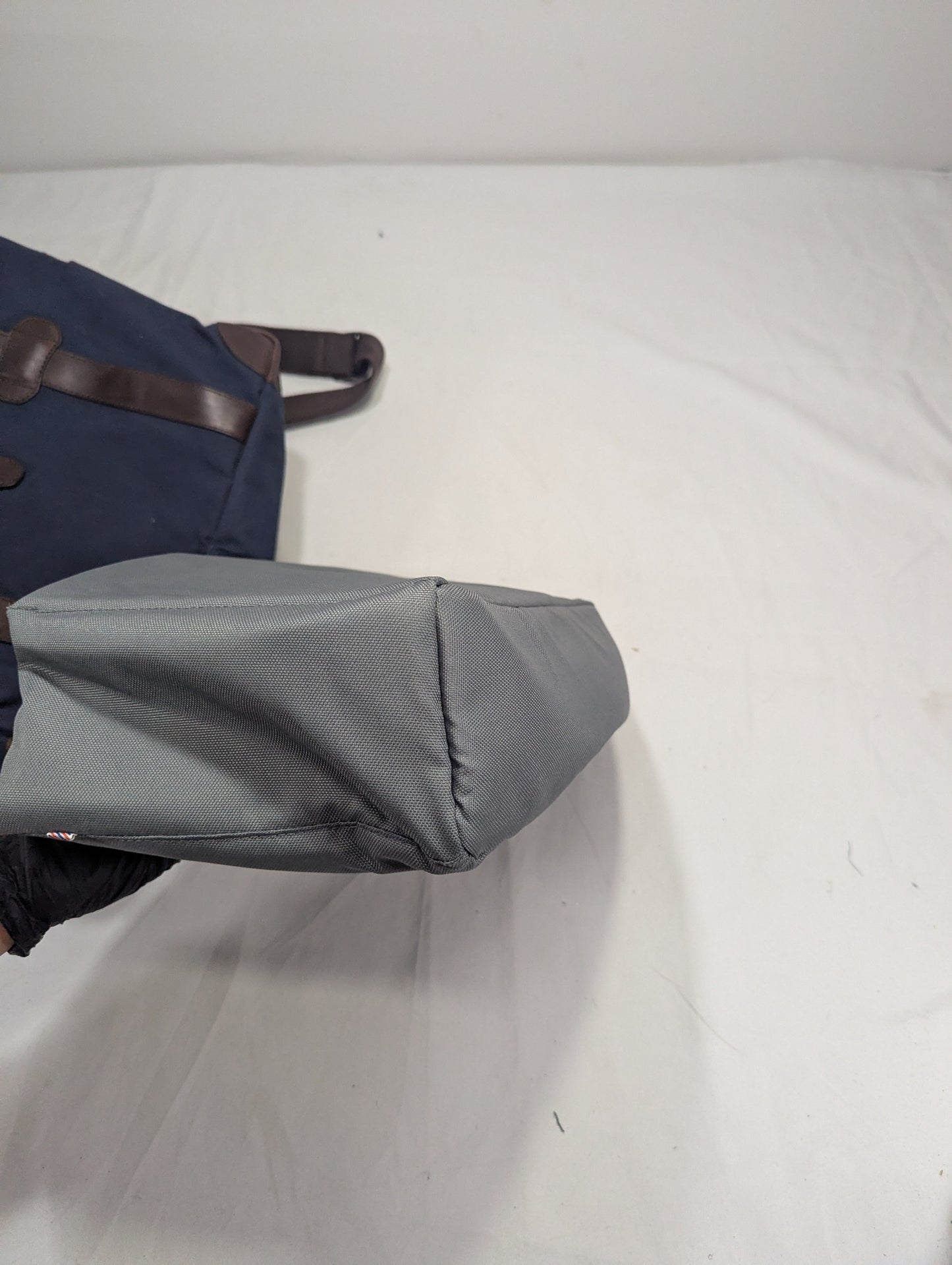 Camera bagTitle will update soon