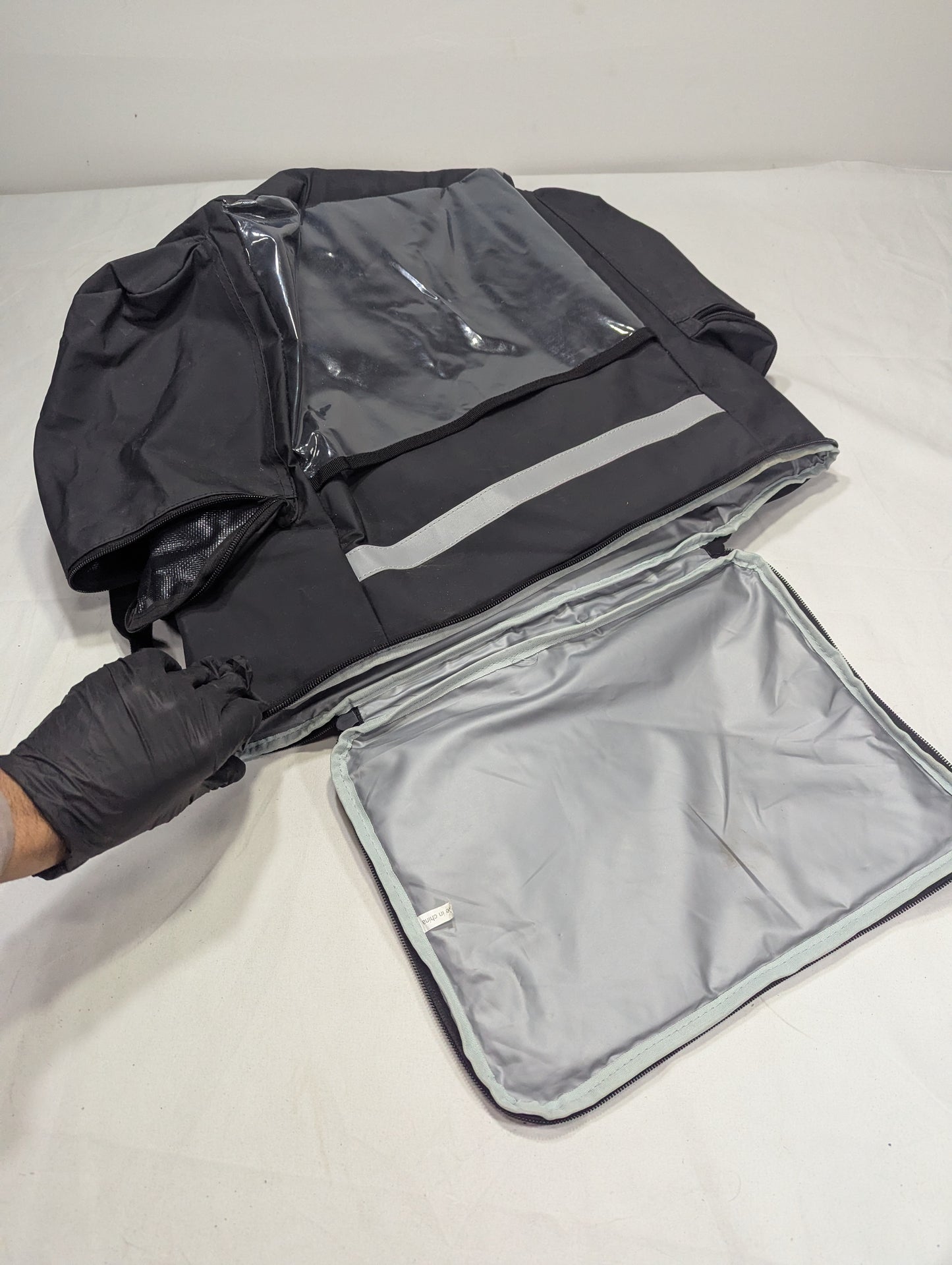 Ice pack Cooler Title will update soon