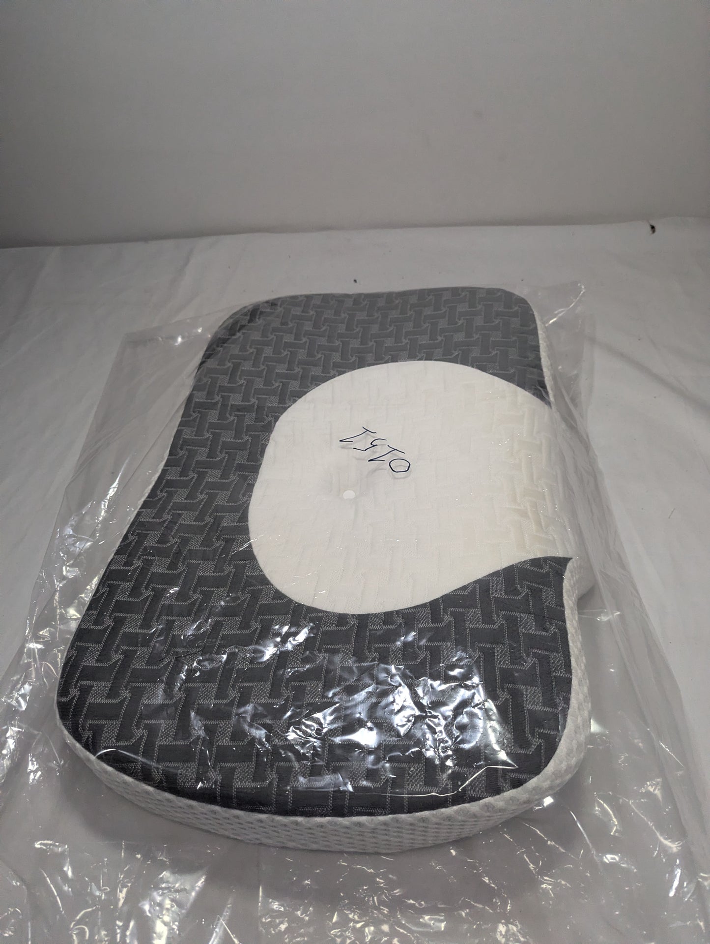 Imported Authentic Memory foam Pillow P0151