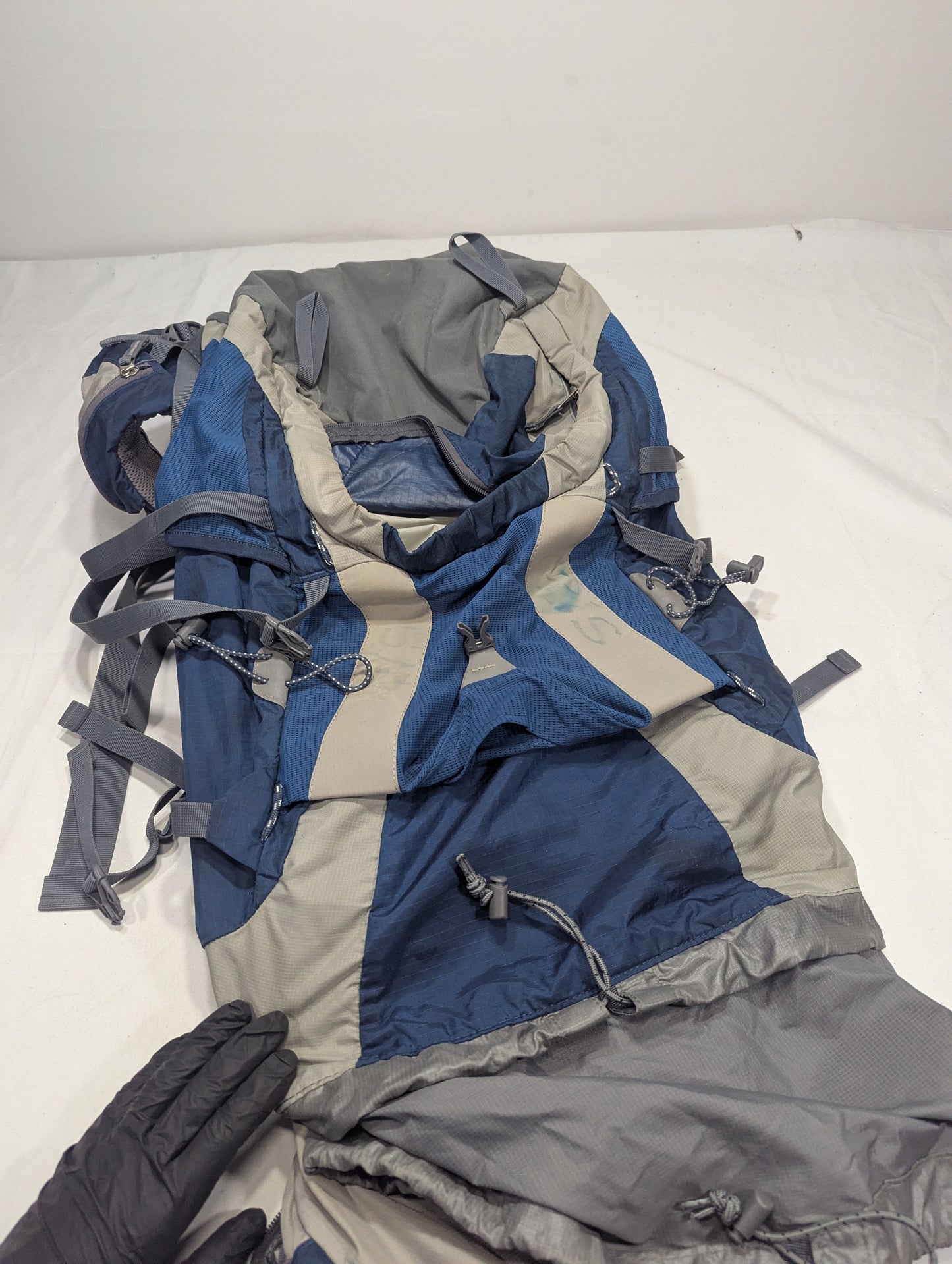 Deuter 60L German Hiking tourist Title will update soon