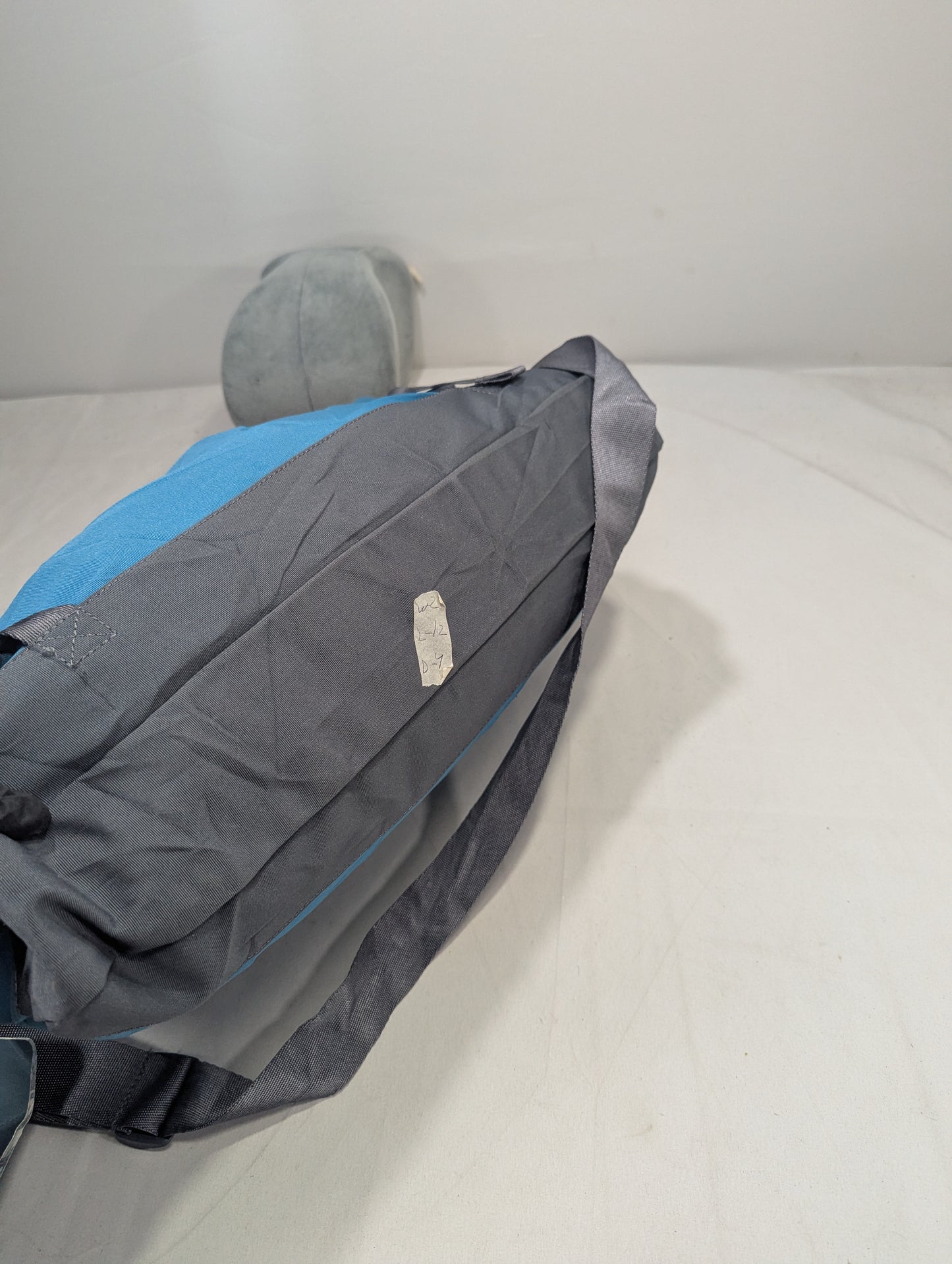 Travelling gym bag Title will update soon