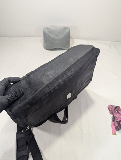 LEATHER Title will update soon