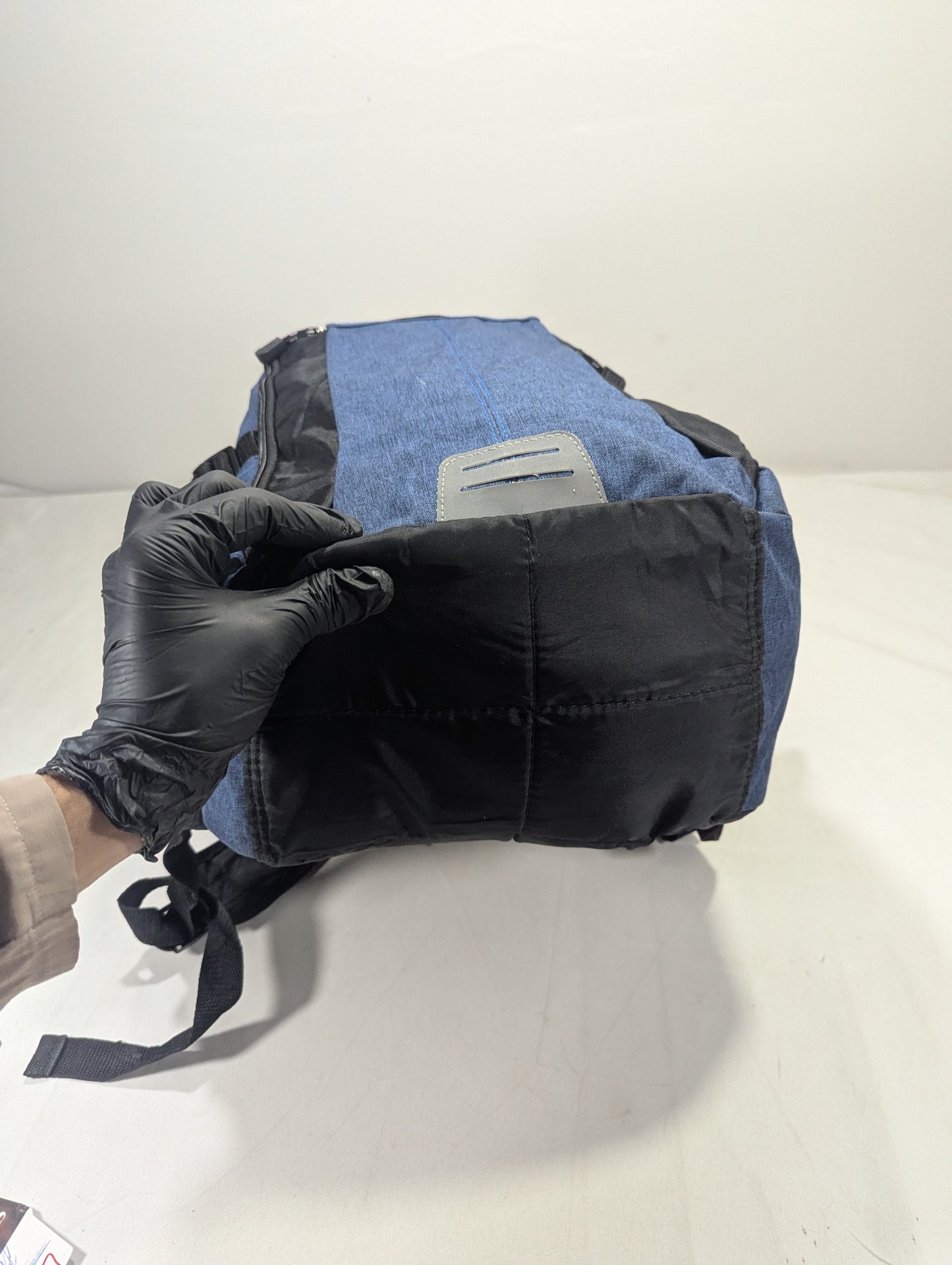 EASTPAK Title will update soon