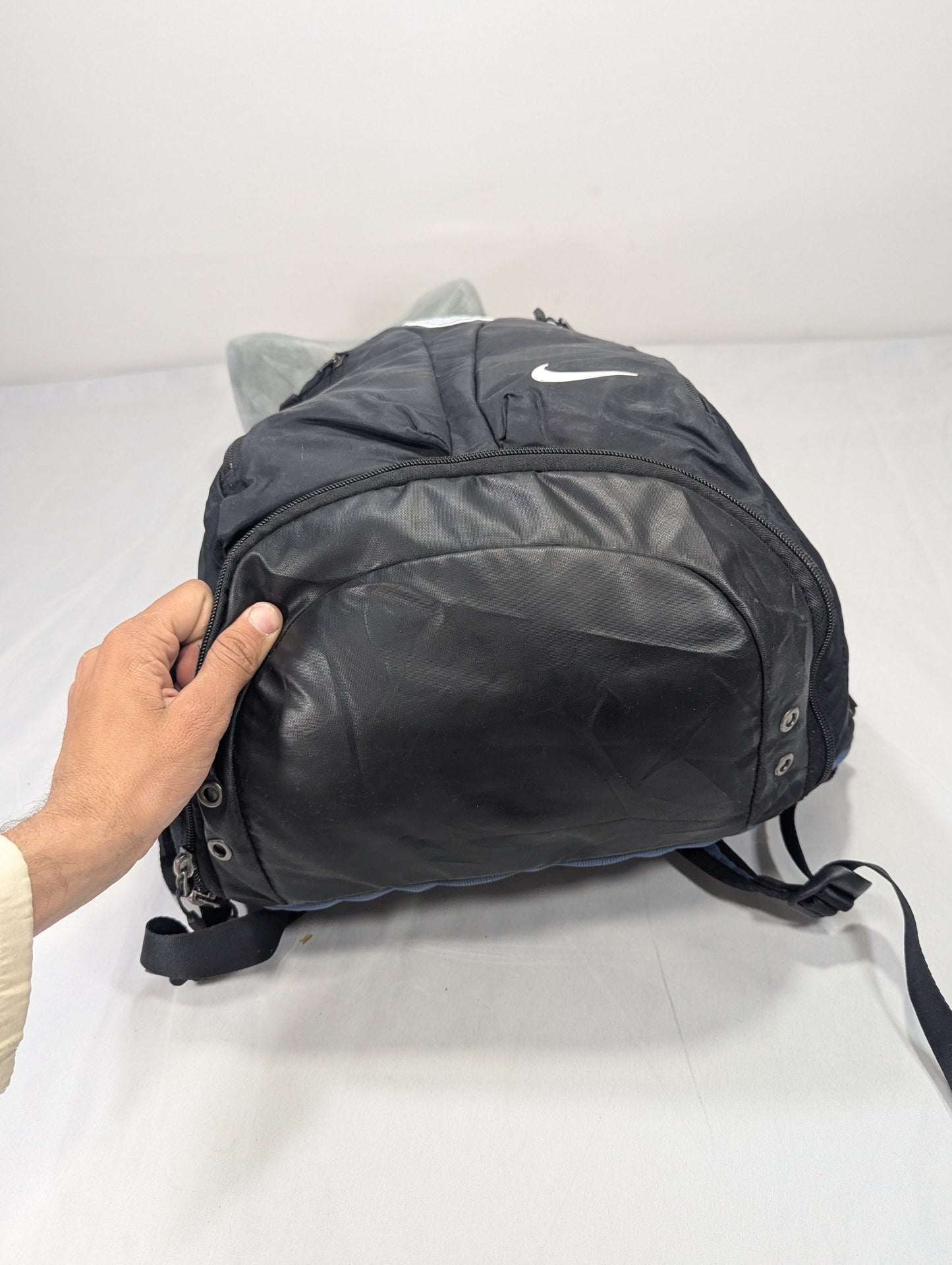 NIKE Title will update soon