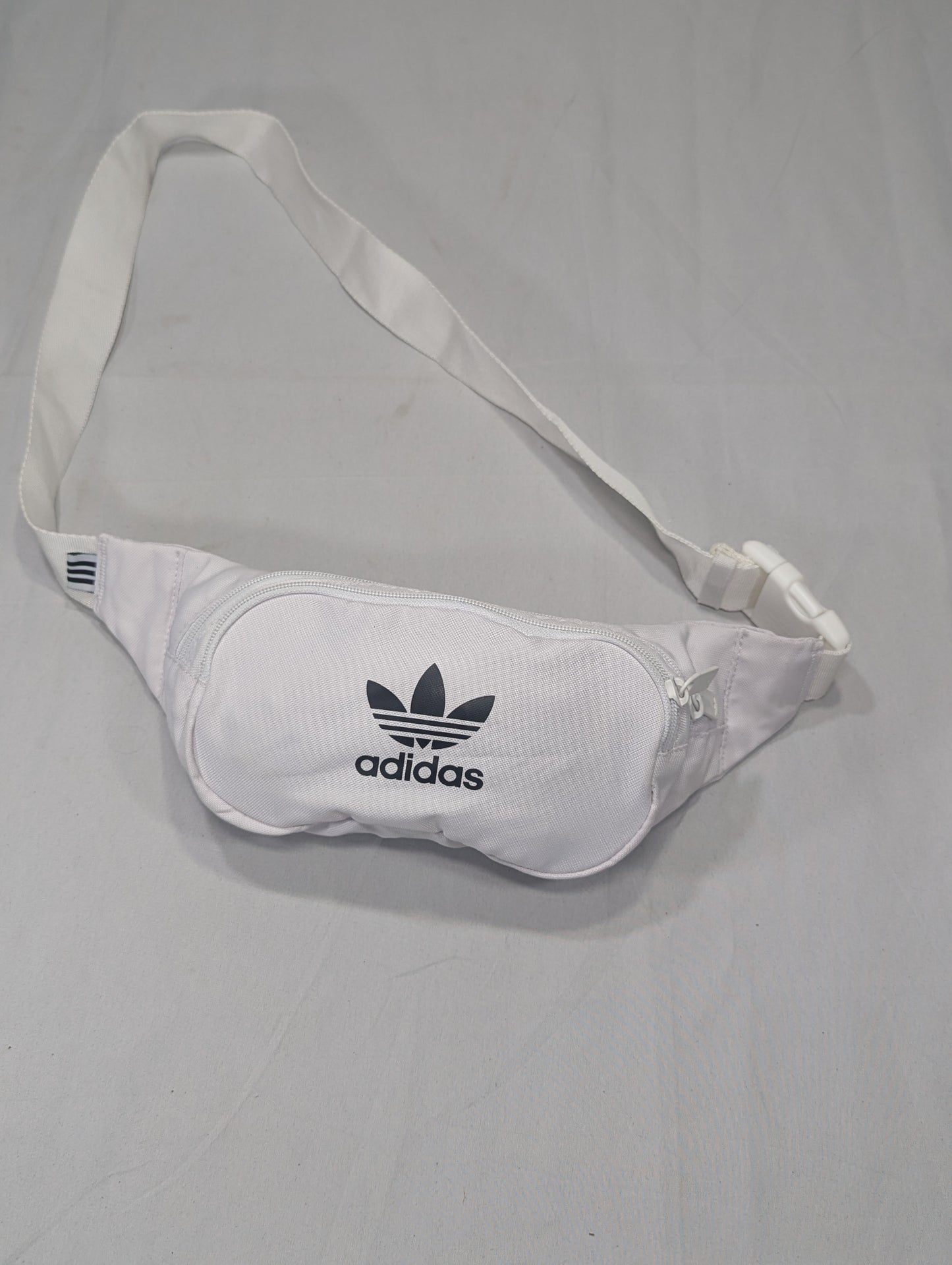ADIDAS  Waist belt Title will update soon