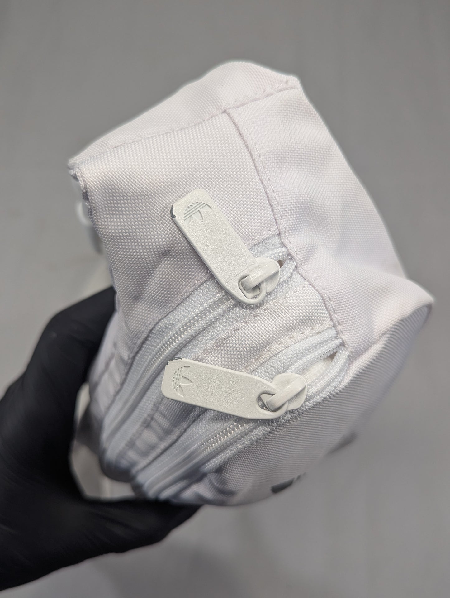 ADIDAS  Waist belt Title will update soon
