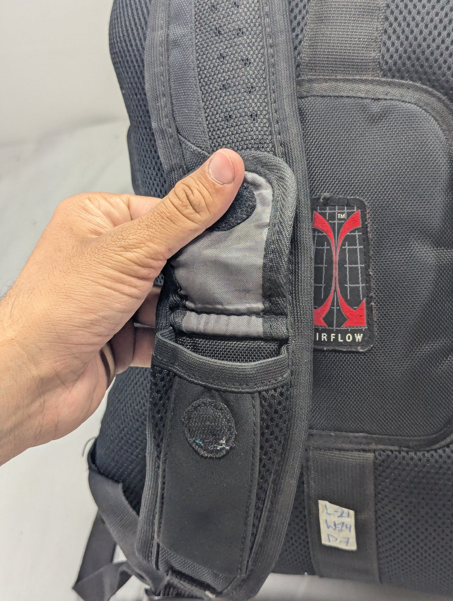Swiss Gear Title will update soon