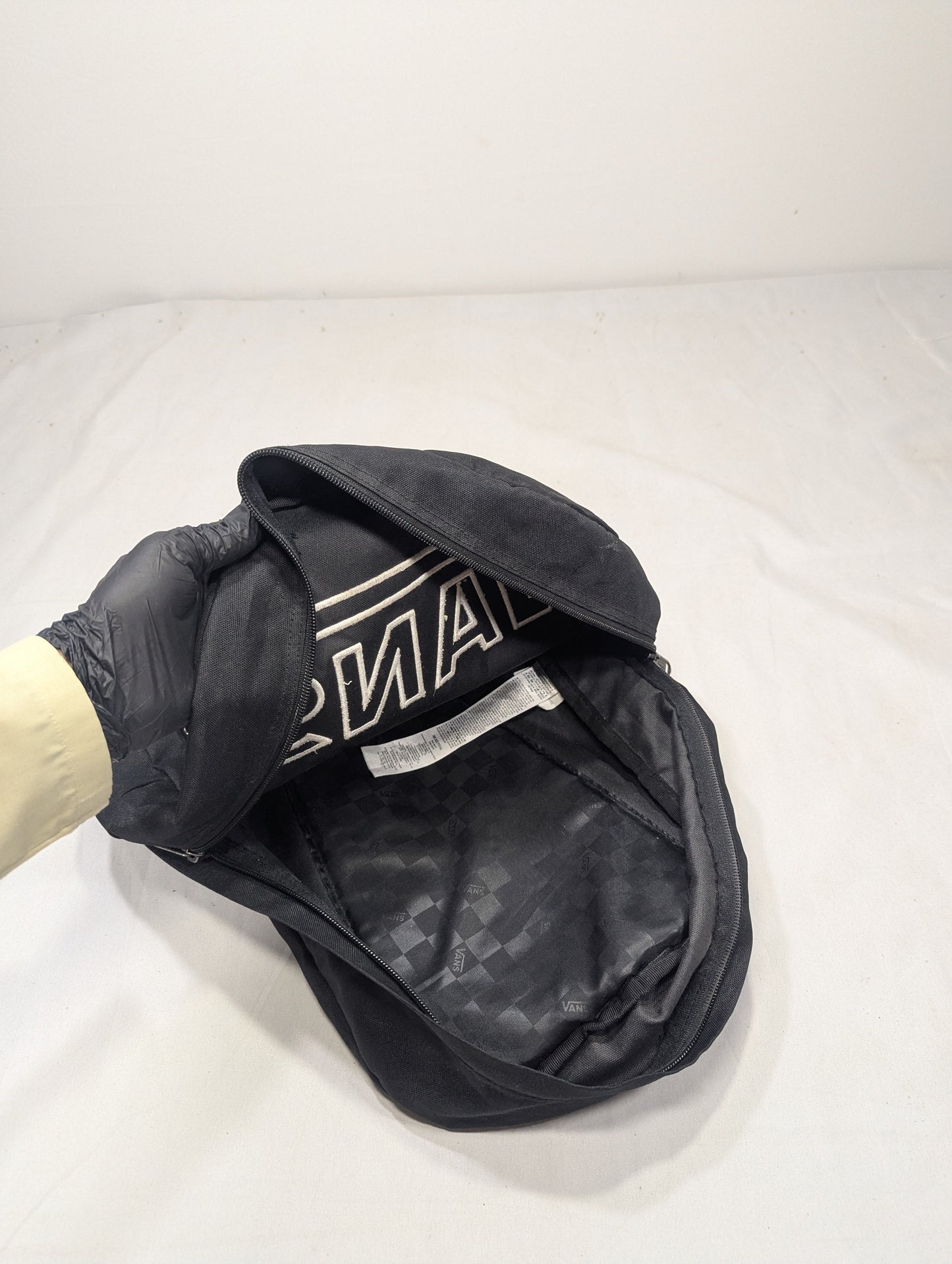 VANS Title will update soon