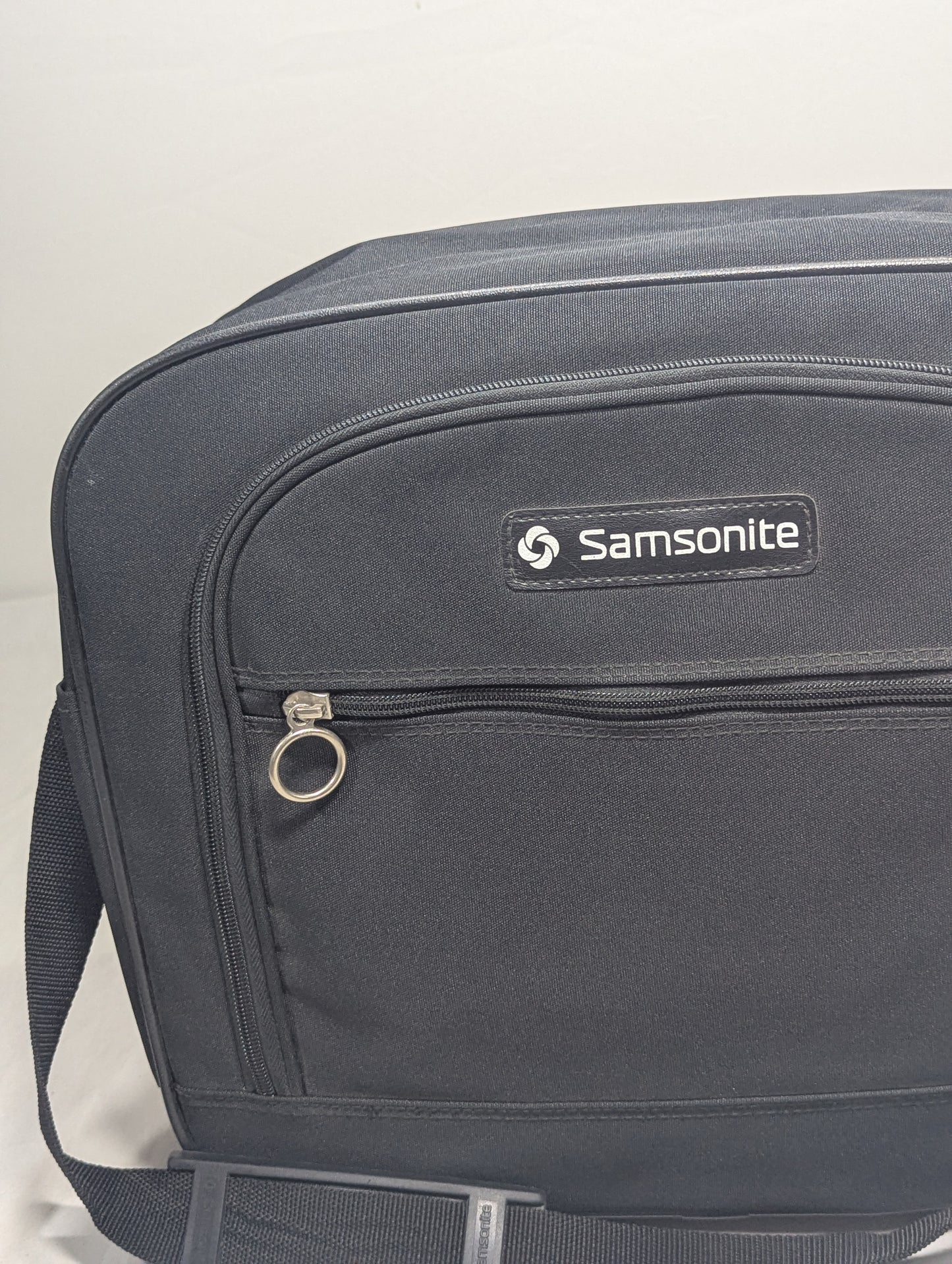 Samsonite Title will update soon