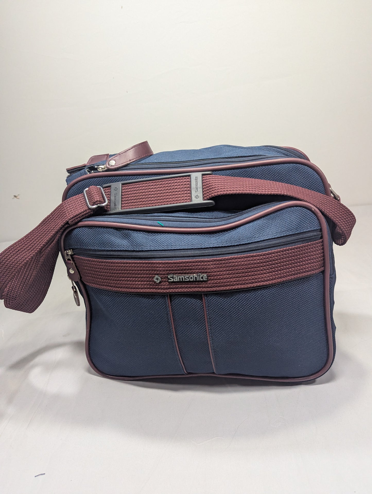 Samsonite Title will update soon
