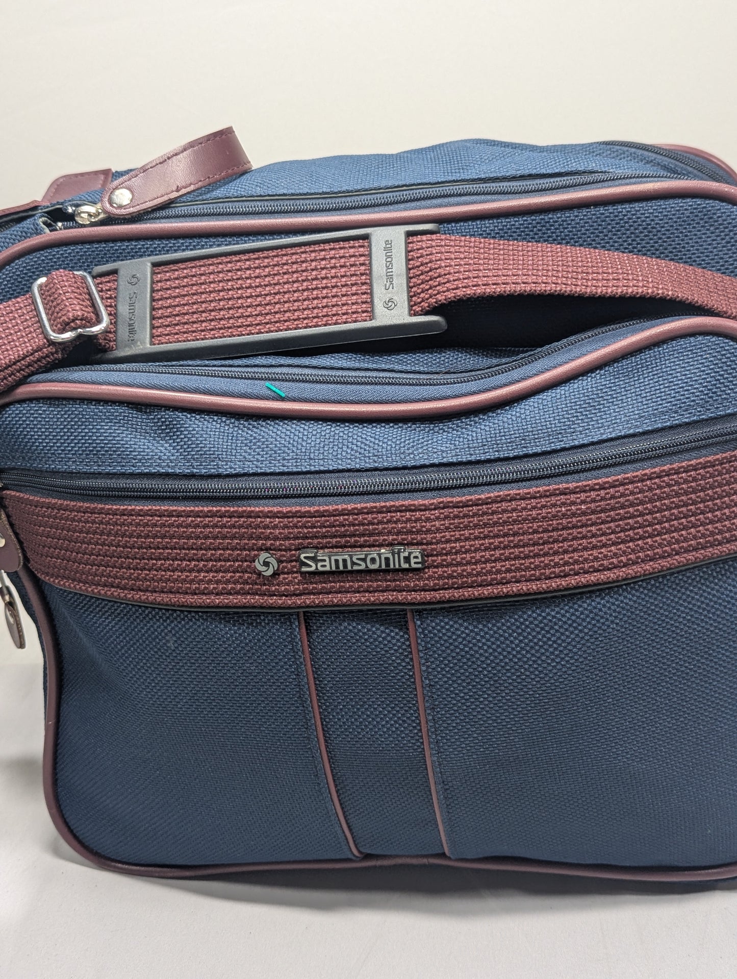 Samsonite Title will update soon