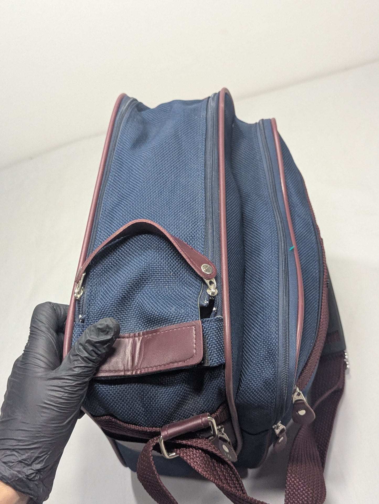 Samsonite Title will update soon