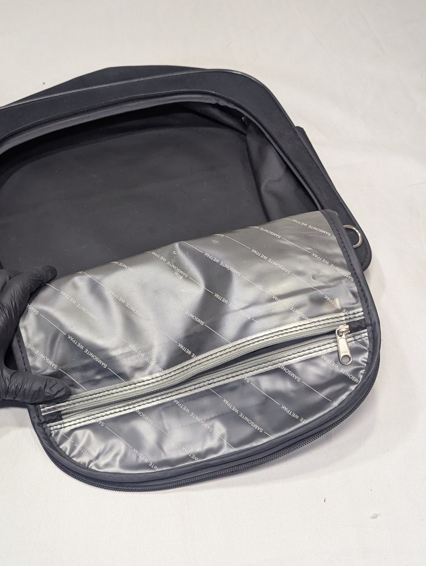 Samsonite Title will update soon