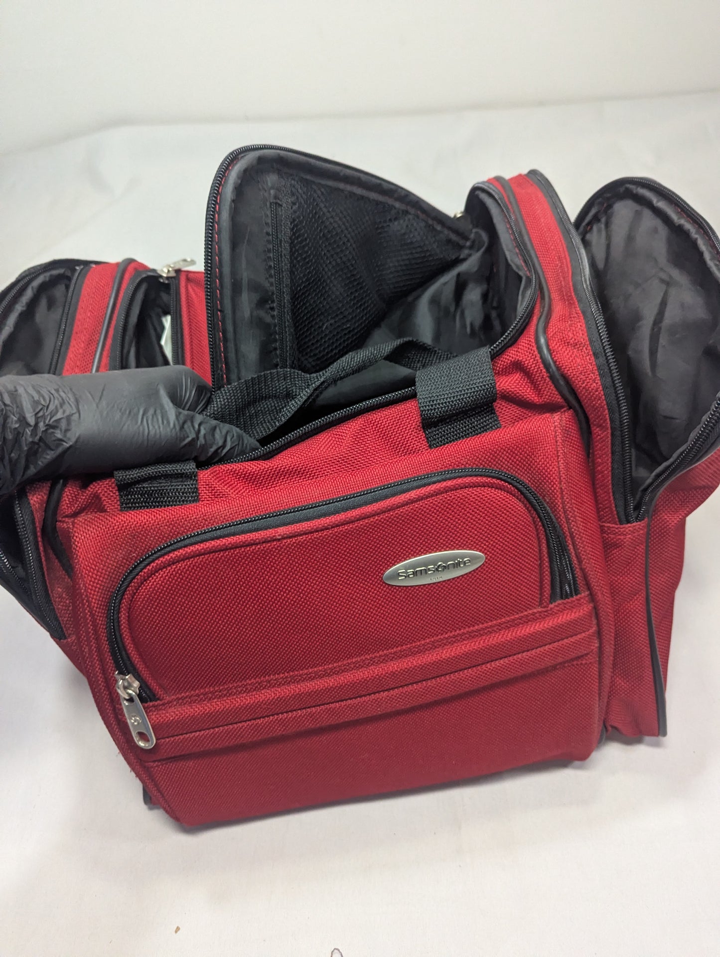 Samsonite Title will update soon