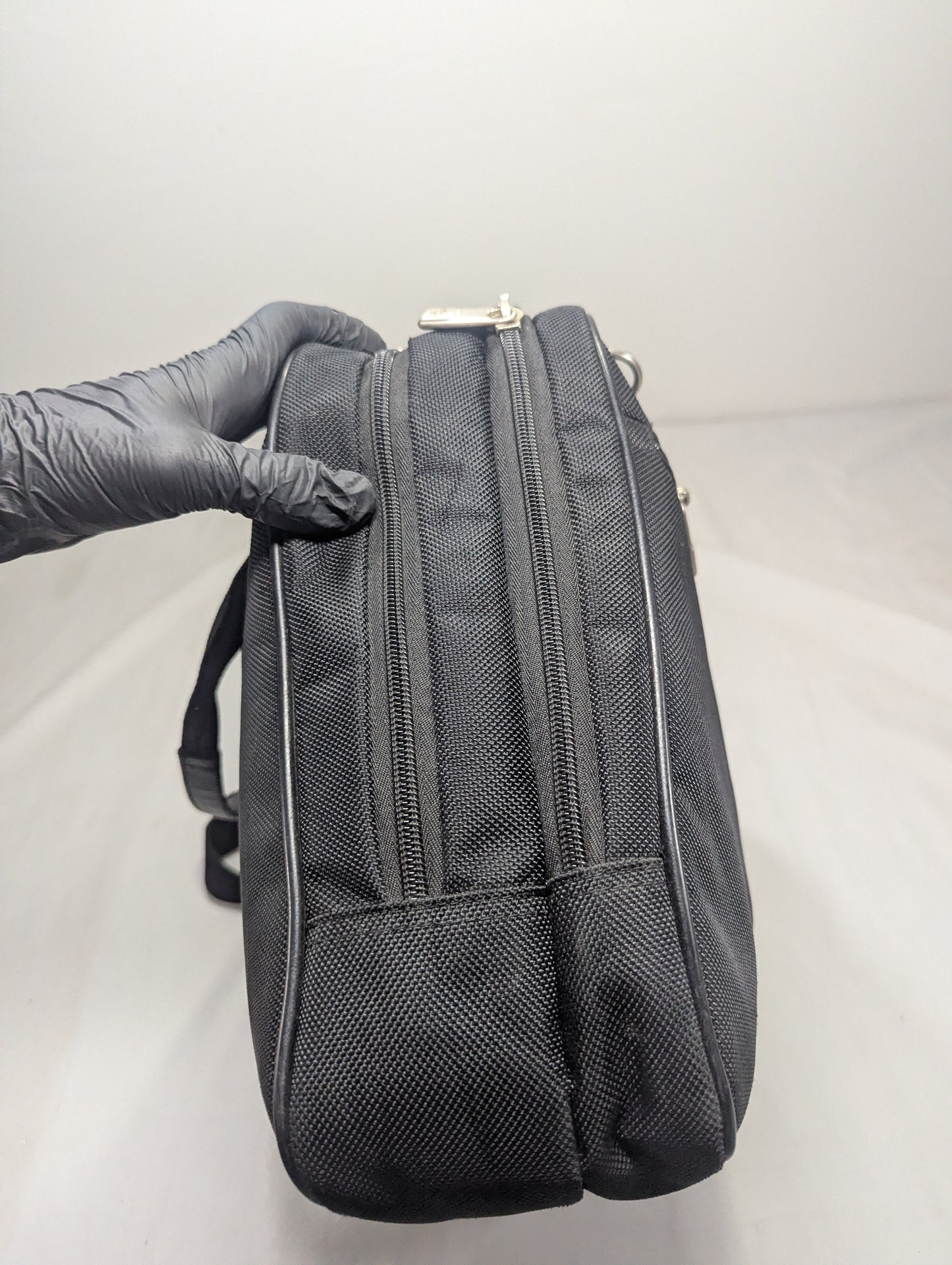 Samsonite Title will update soon