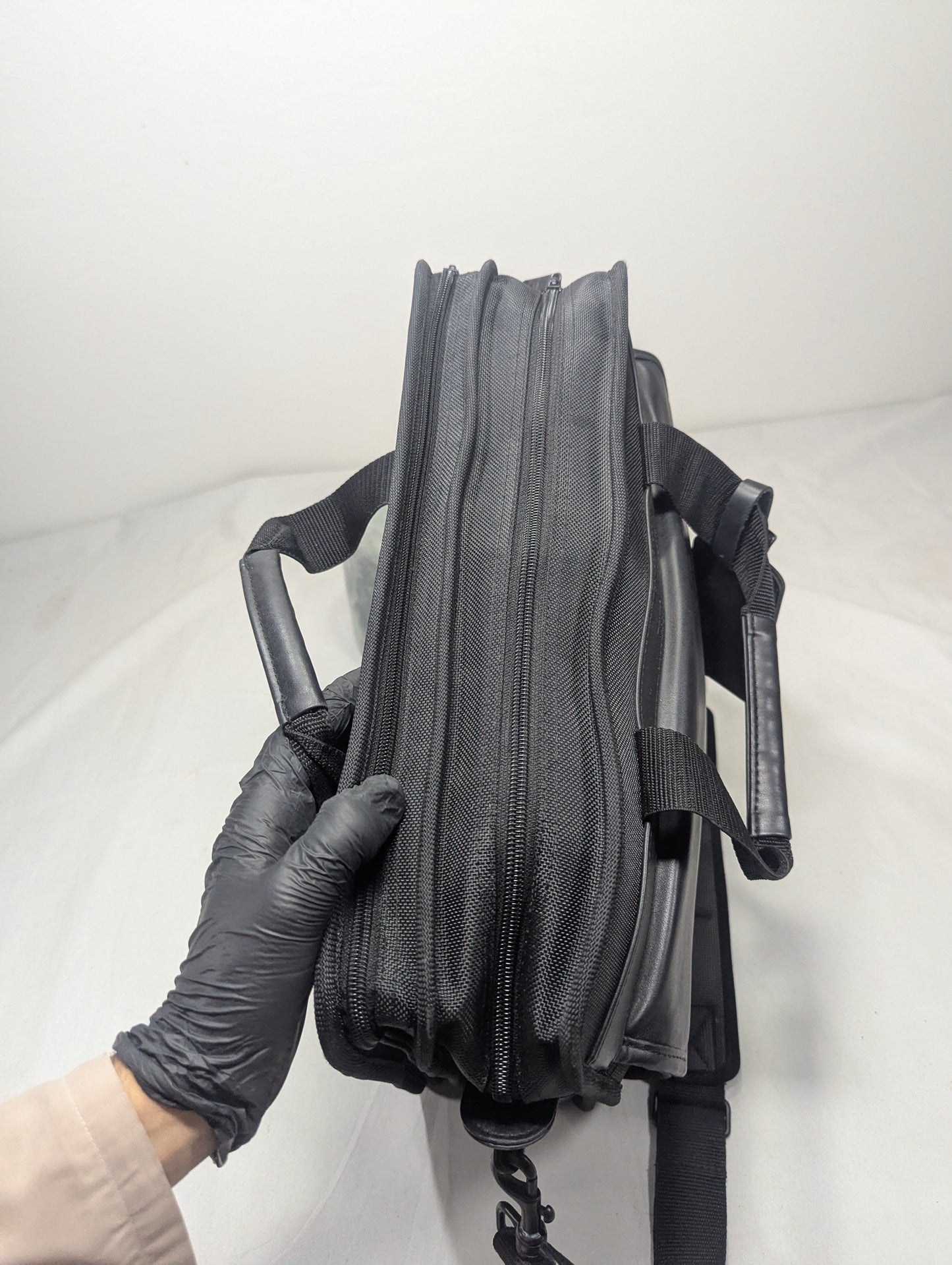 Leather Dell Title will update soon