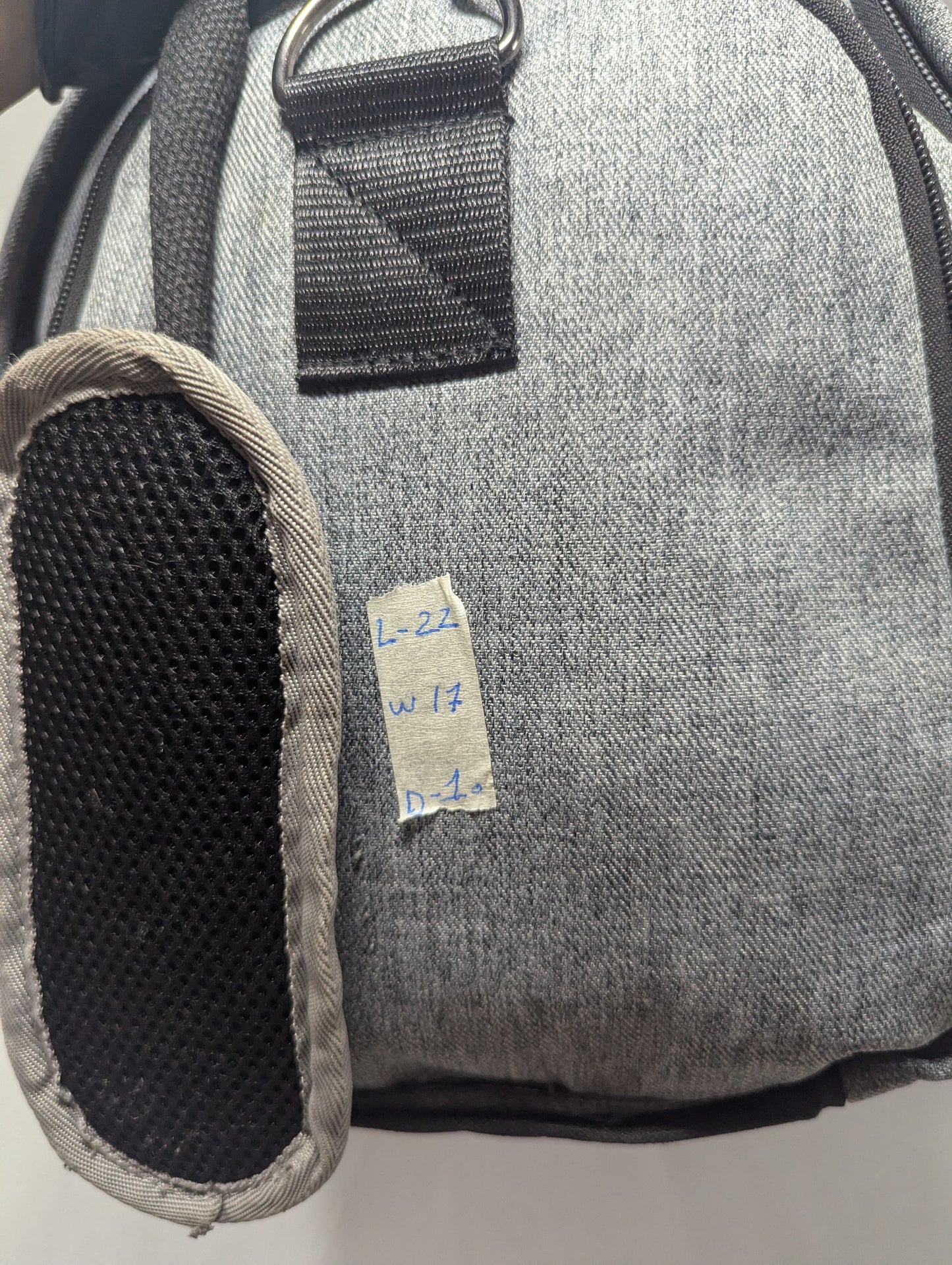 Suit Bag title will update soon