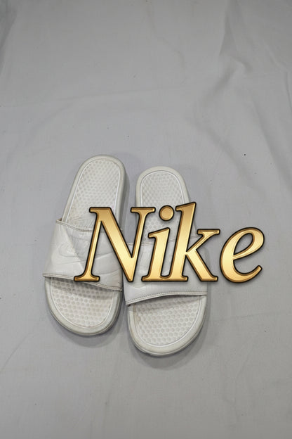 Nike Branded Slide/Slippers Title will update soon