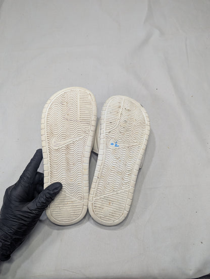 Nike Branded Slide/Slippers Title will update soon