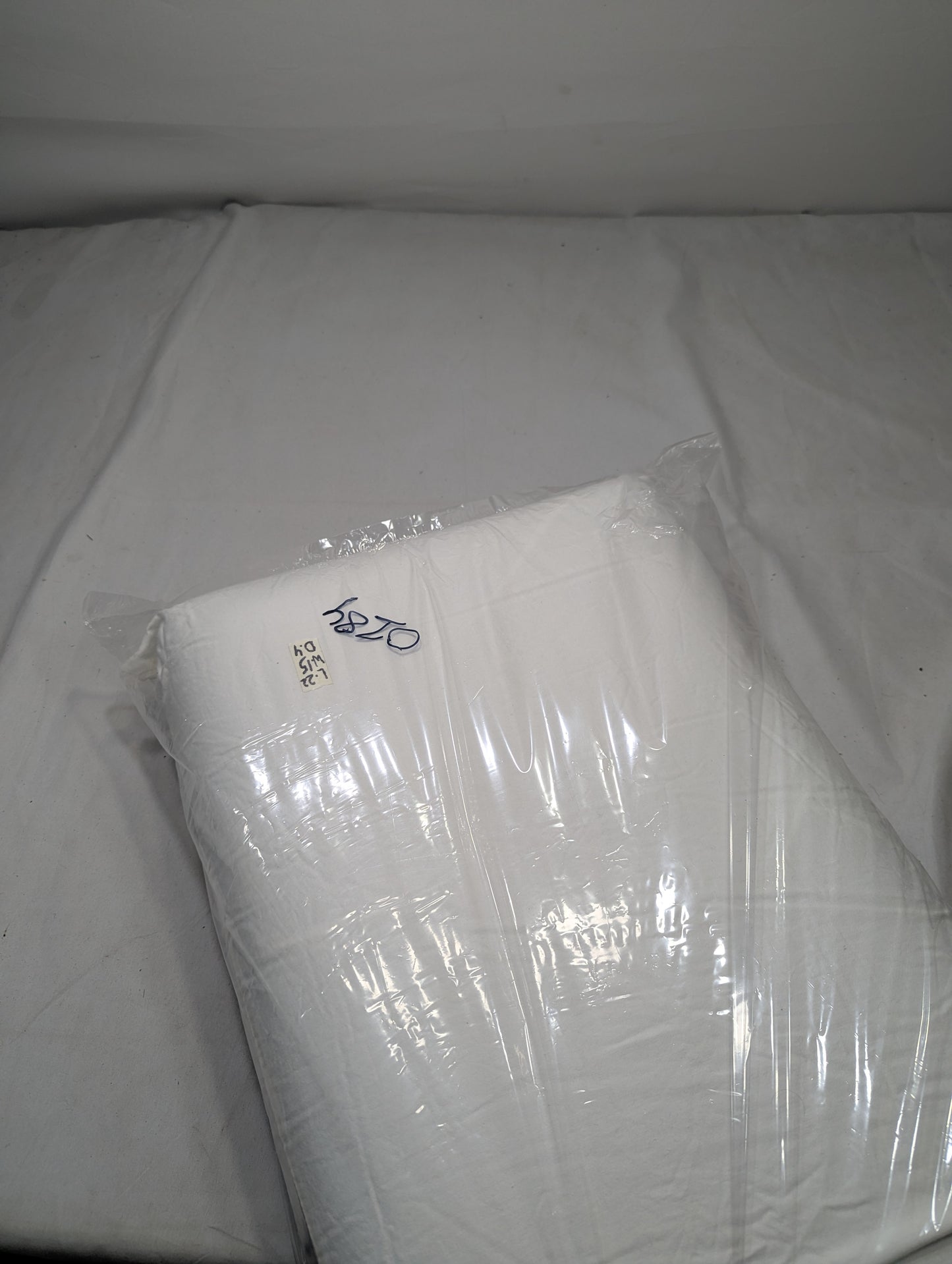 Imported Lot Memory foam Pillow P0184