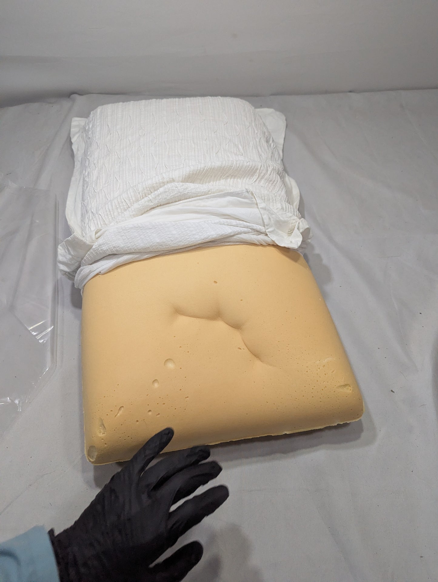 Imported Lot Memory foam Pillow P0185