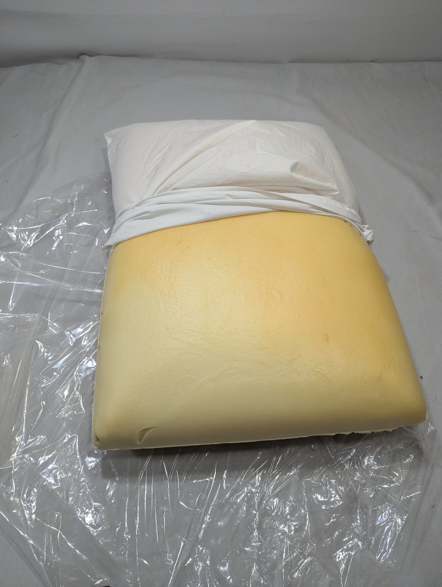 Imported Lot Memory foam Pillow P0188