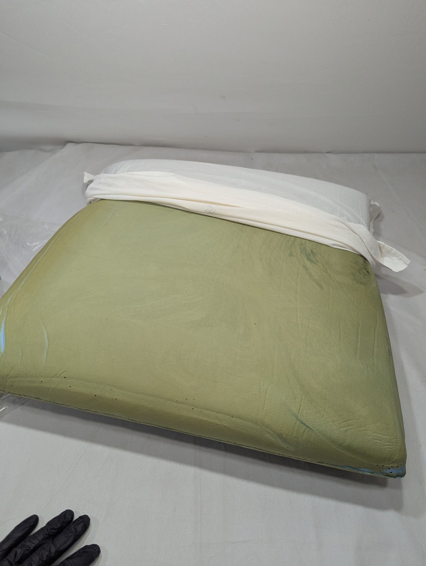 Imported Lot Memory foam Pillow P0198