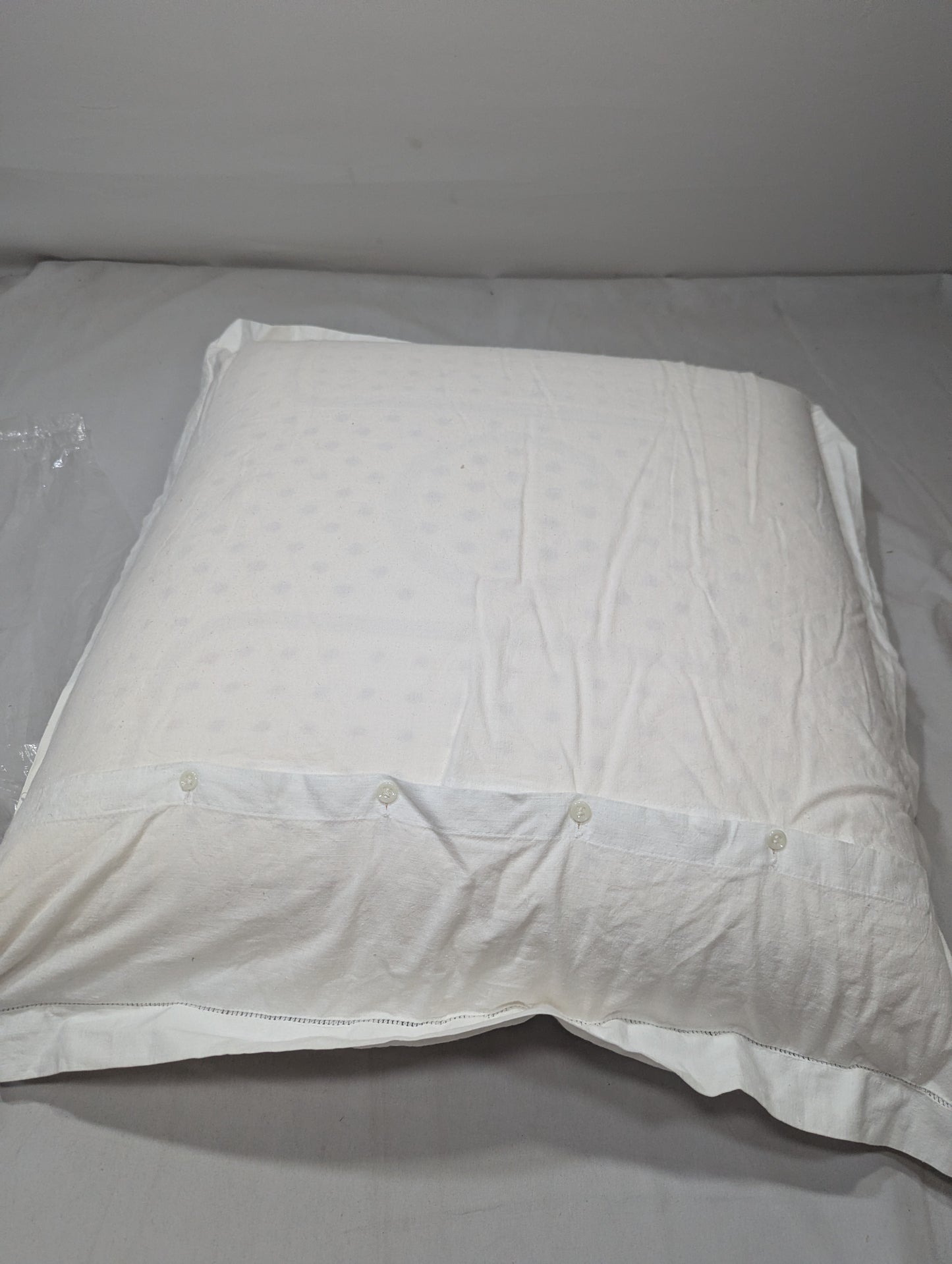 LATEX Imported Lot Memory foam Pillow P0201