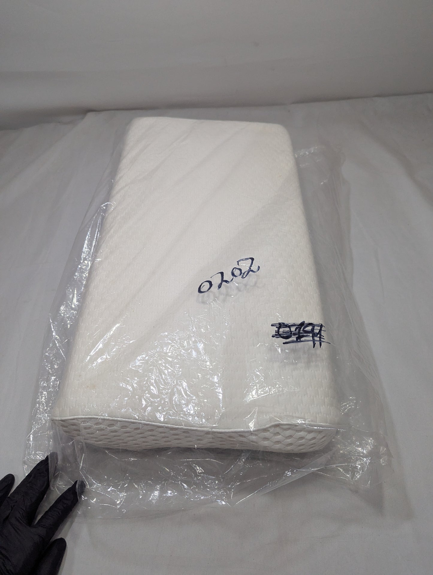 Imported Lot Memory foam Pillow P0202