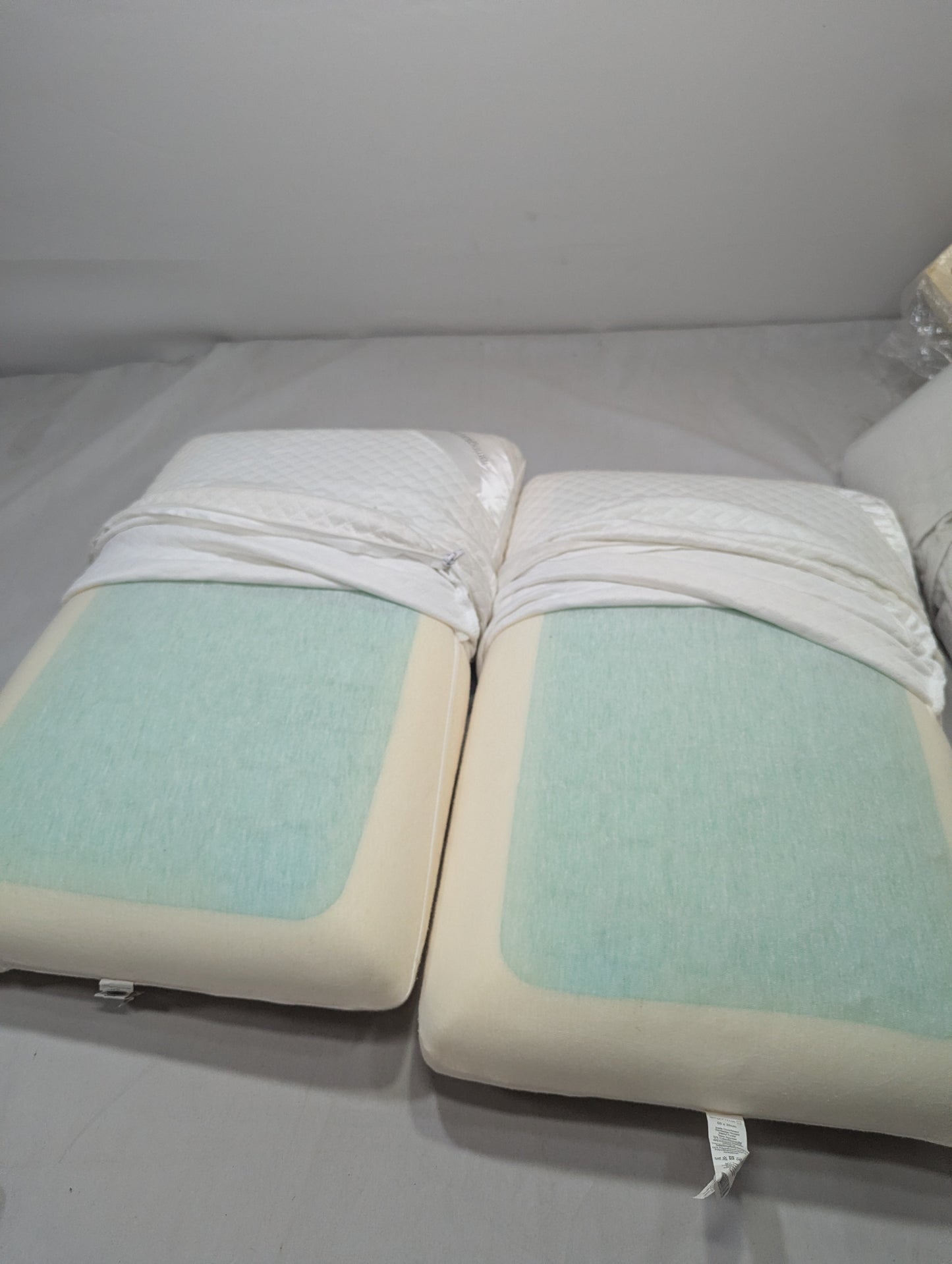 GEL Pack of o2  Imported Lot Memory foam Pillow P0209