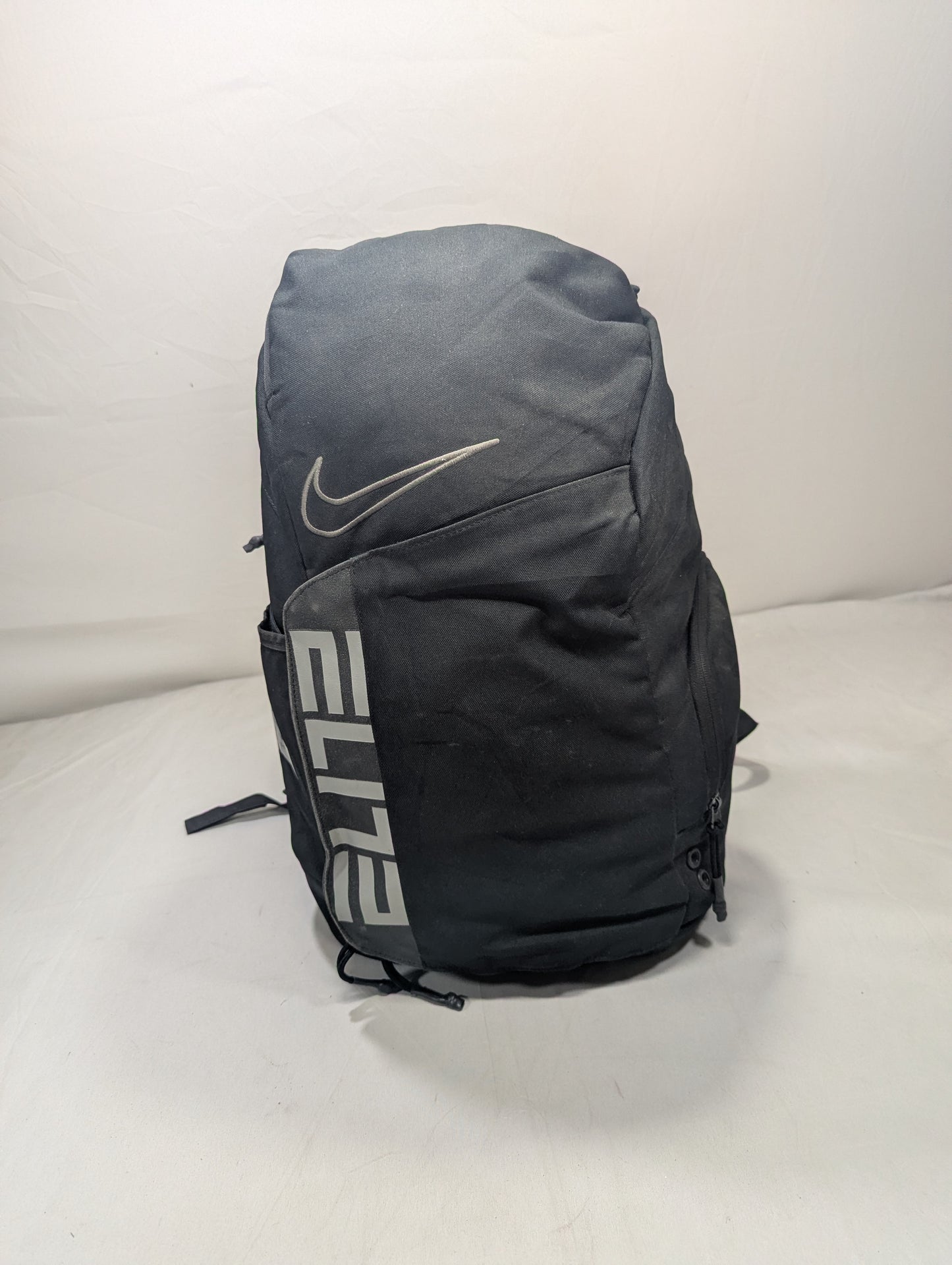 Nike Title will update soon