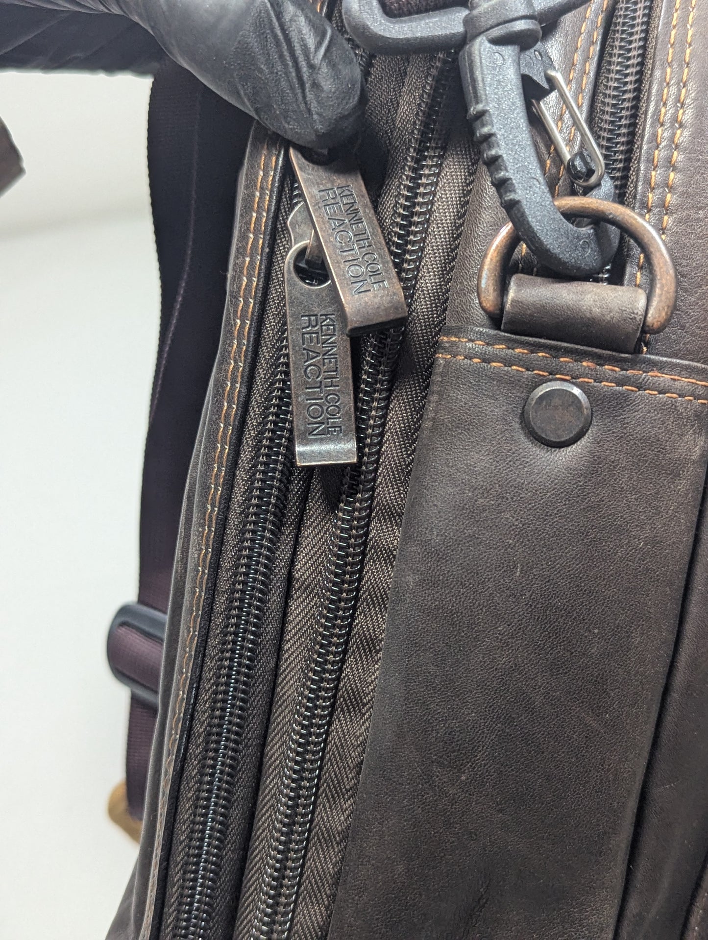 KENNETH COLE REACTION Leather  Title will update soon