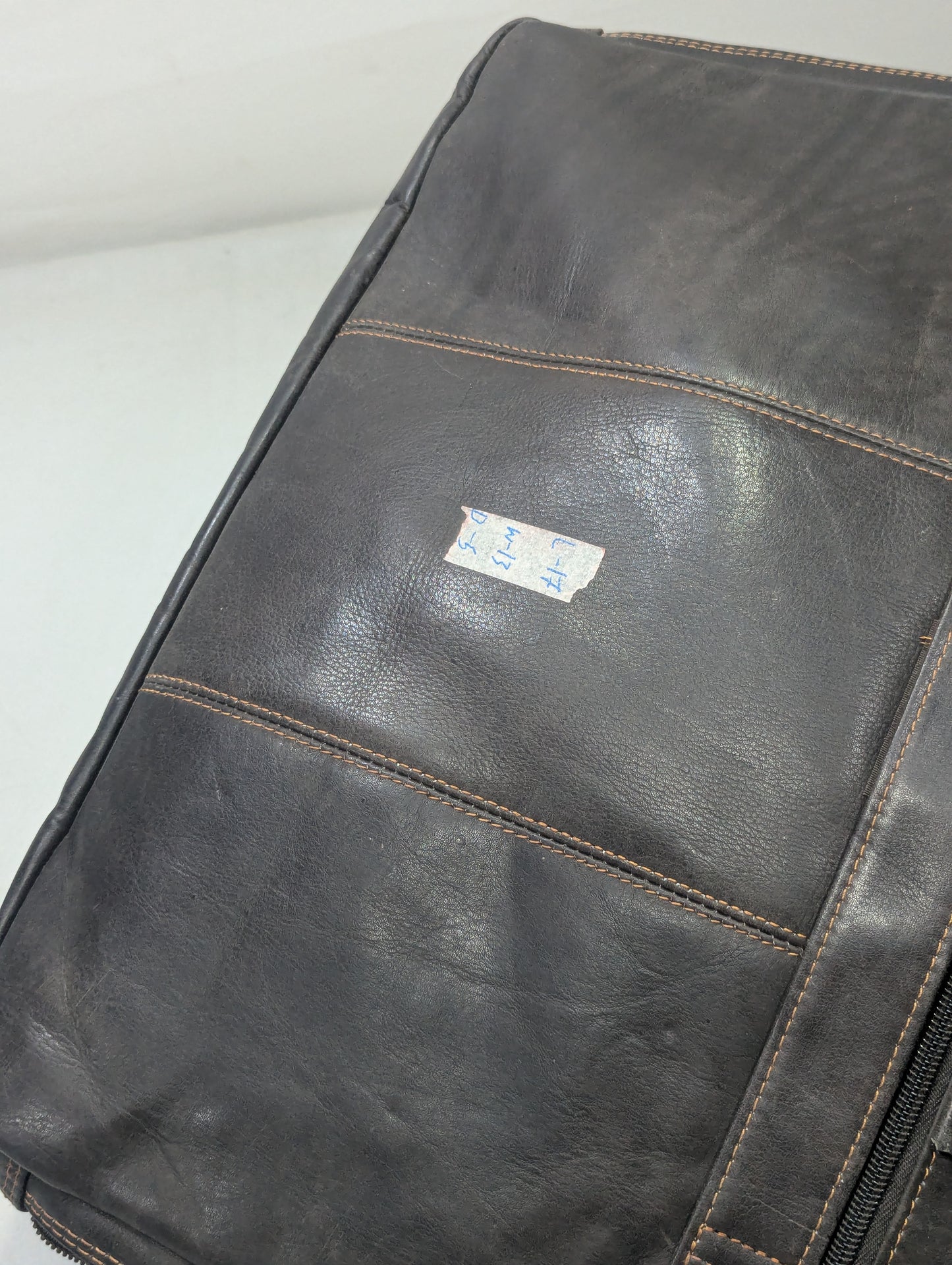 KENNETH COLE REACTION Leather  Title will update soon