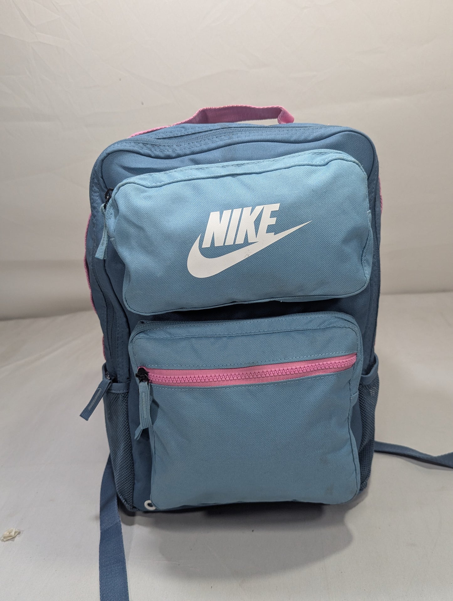 Nike Title will update soon