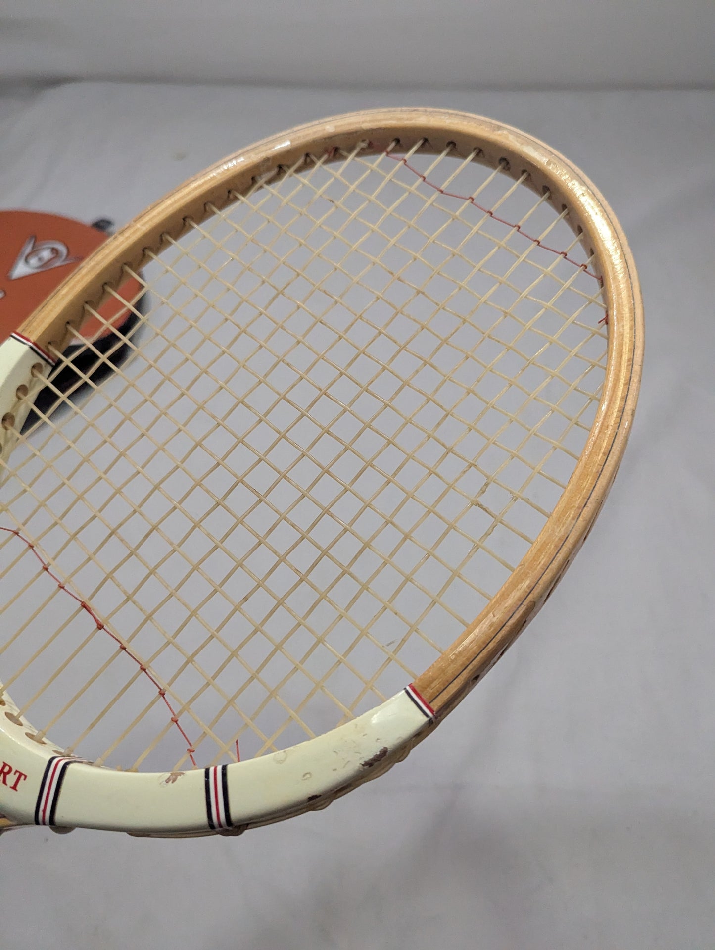 Tennis Racket Title will update soon