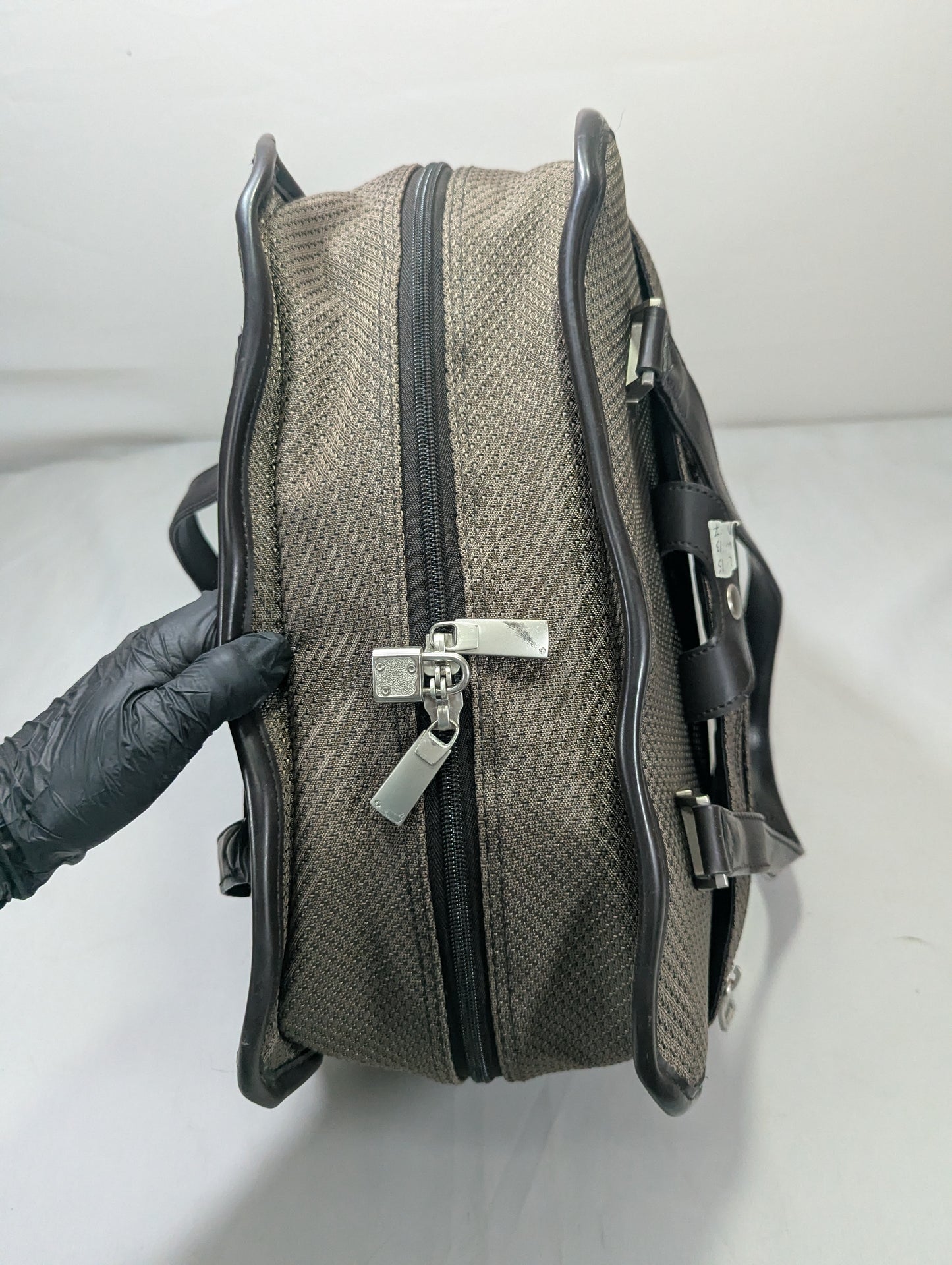 Samsonite Title will update soon