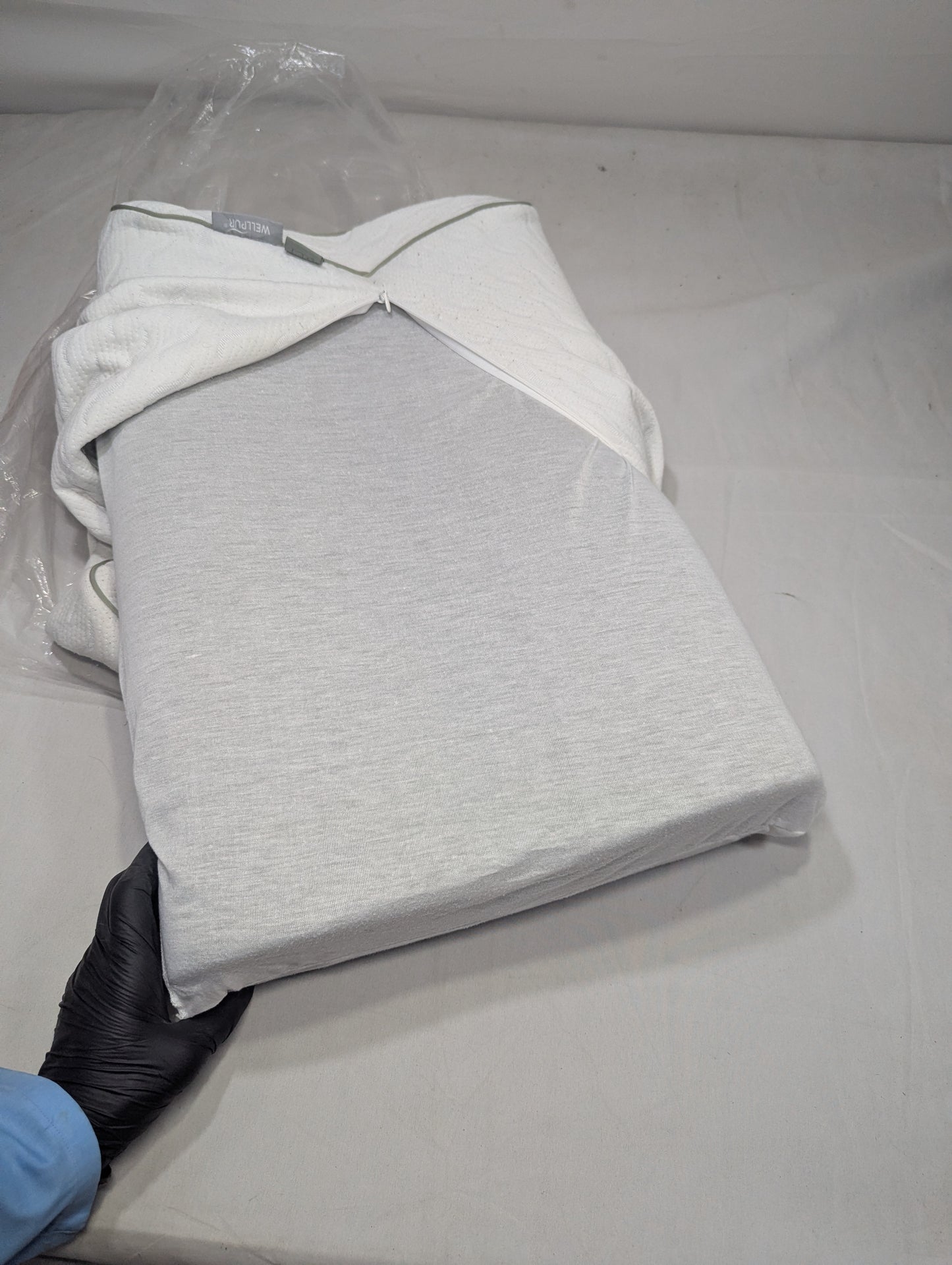 Imported Authentic Memory foam Pillow P0212