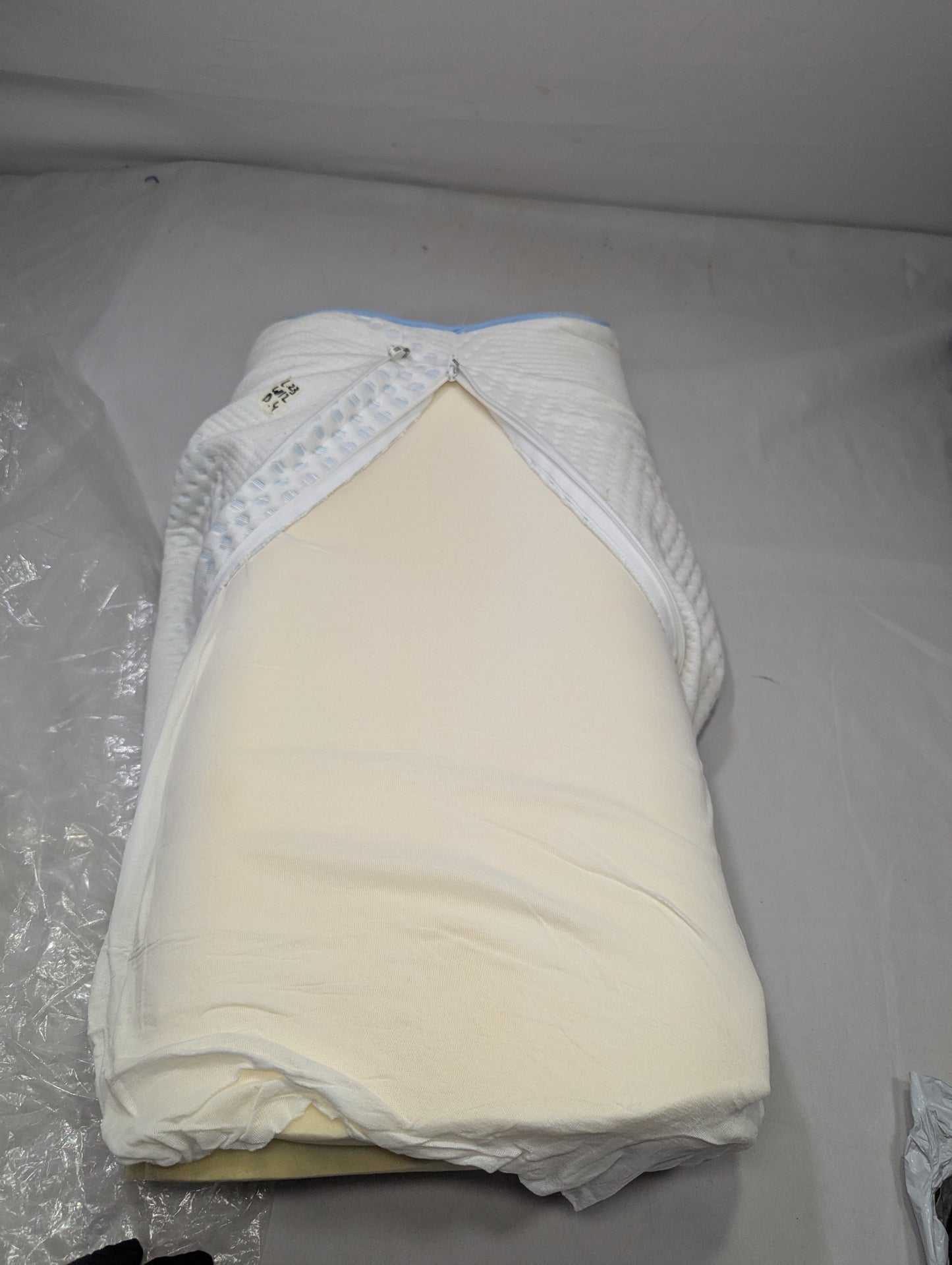 Imported Authentic Memory foam Pillow P02114