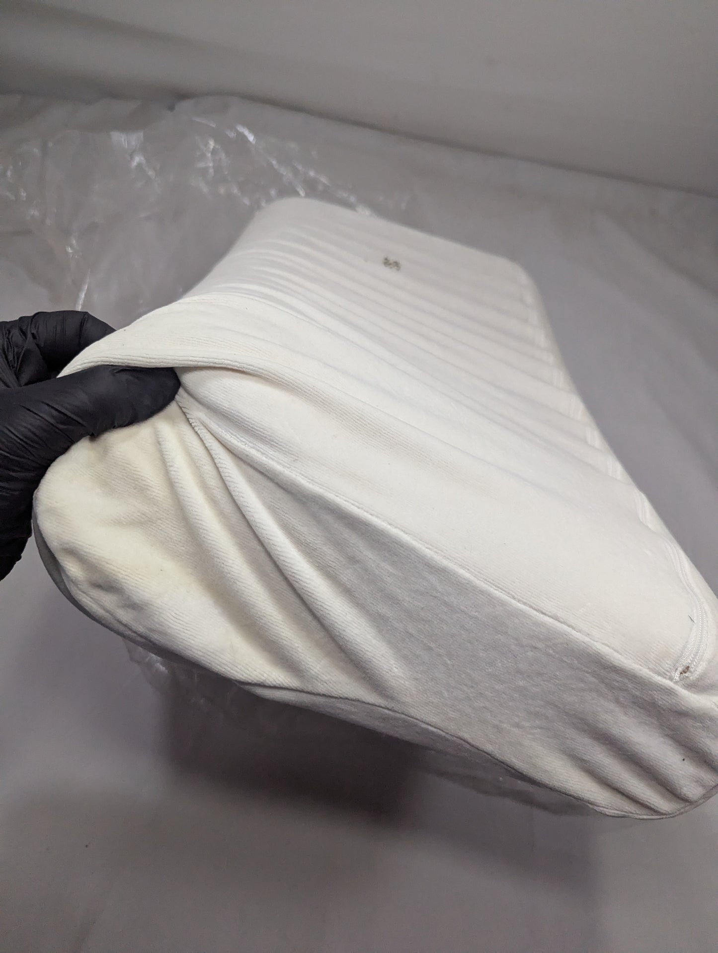 Imported Authentic Memory foam Pillow P0228