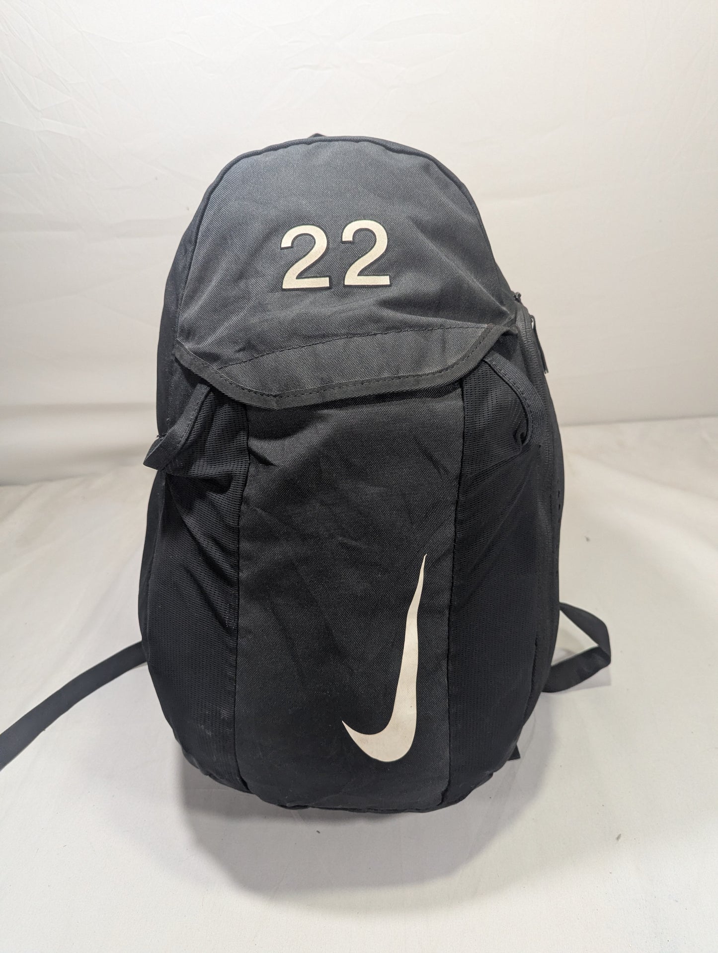 NIKE Title will update soon