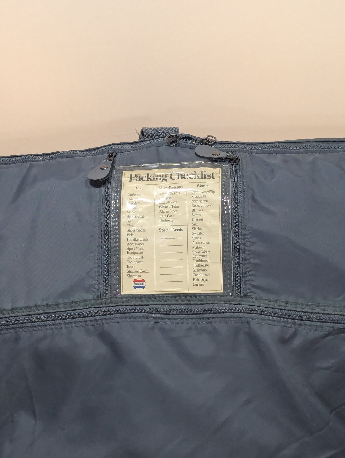 Suit Bag Title will update soon