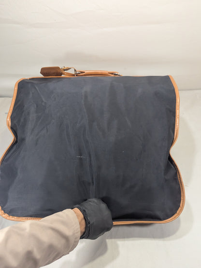 Suit Bag Title will update soon
