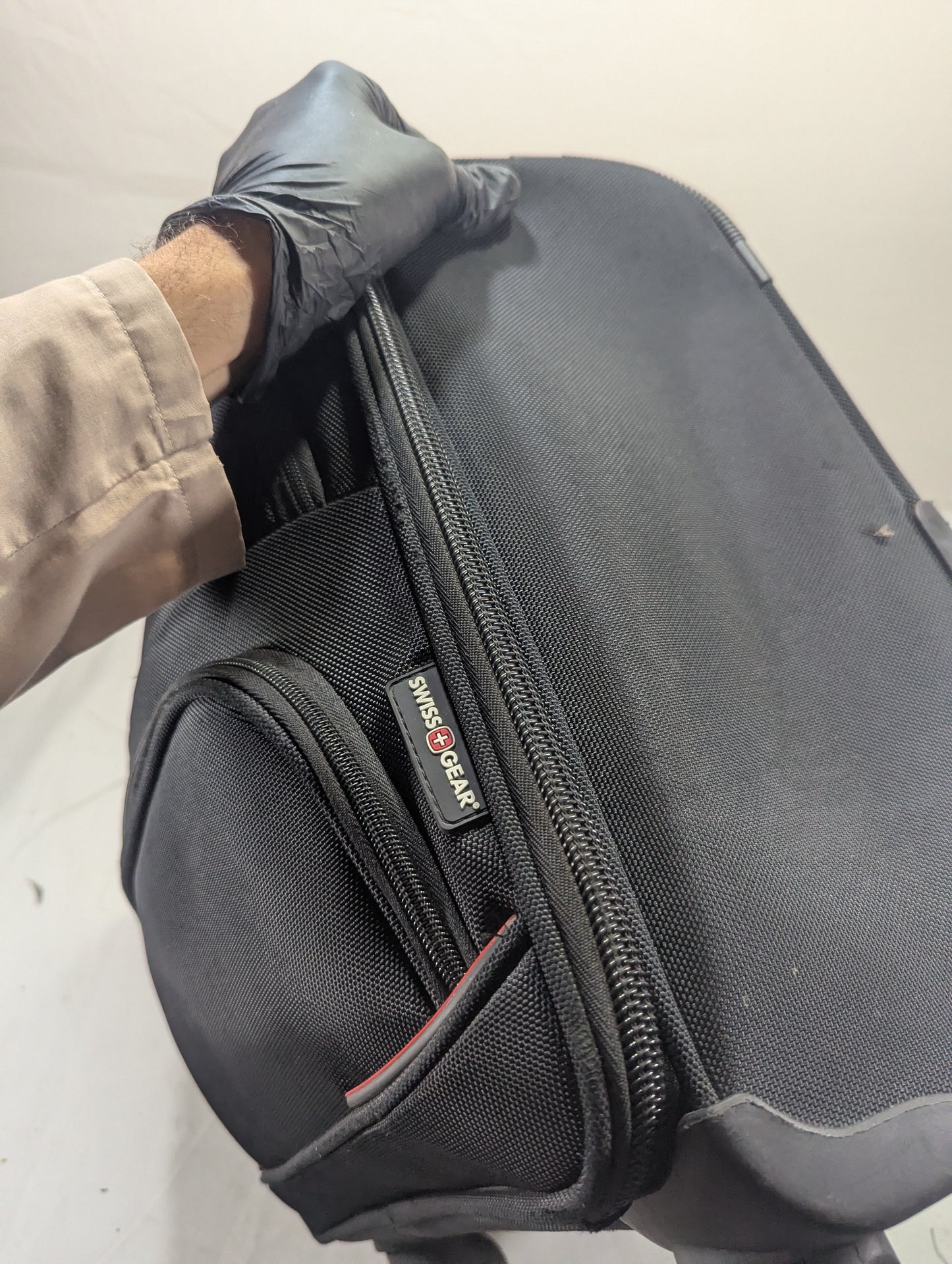 Swiss Gear Trolley Title will update soon