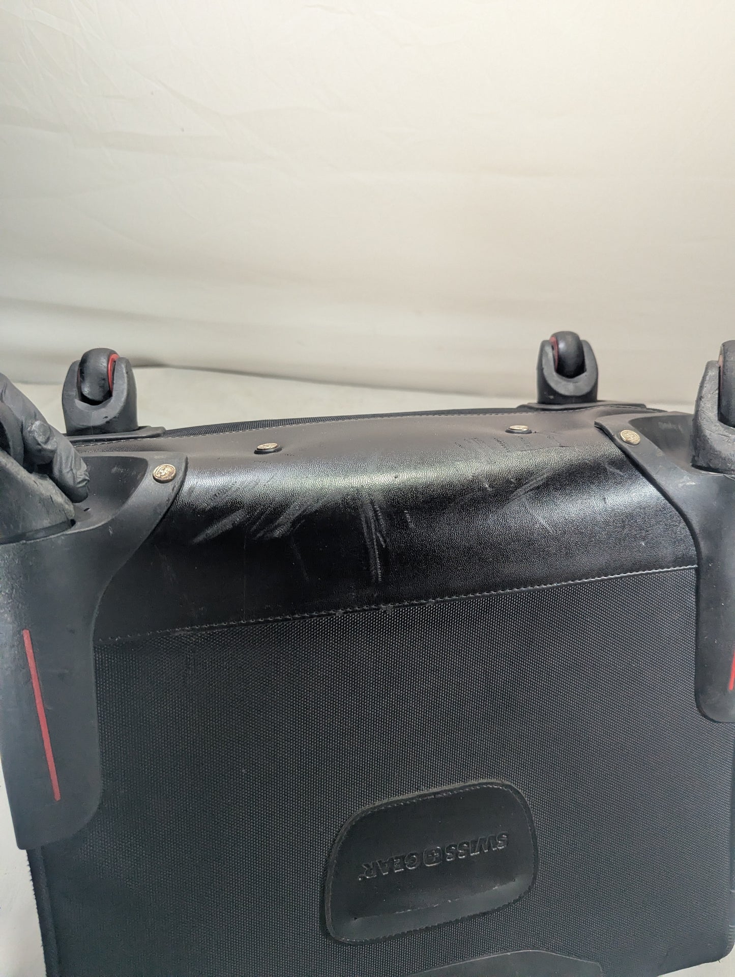 Swiss Gear Trolley Title will update soon