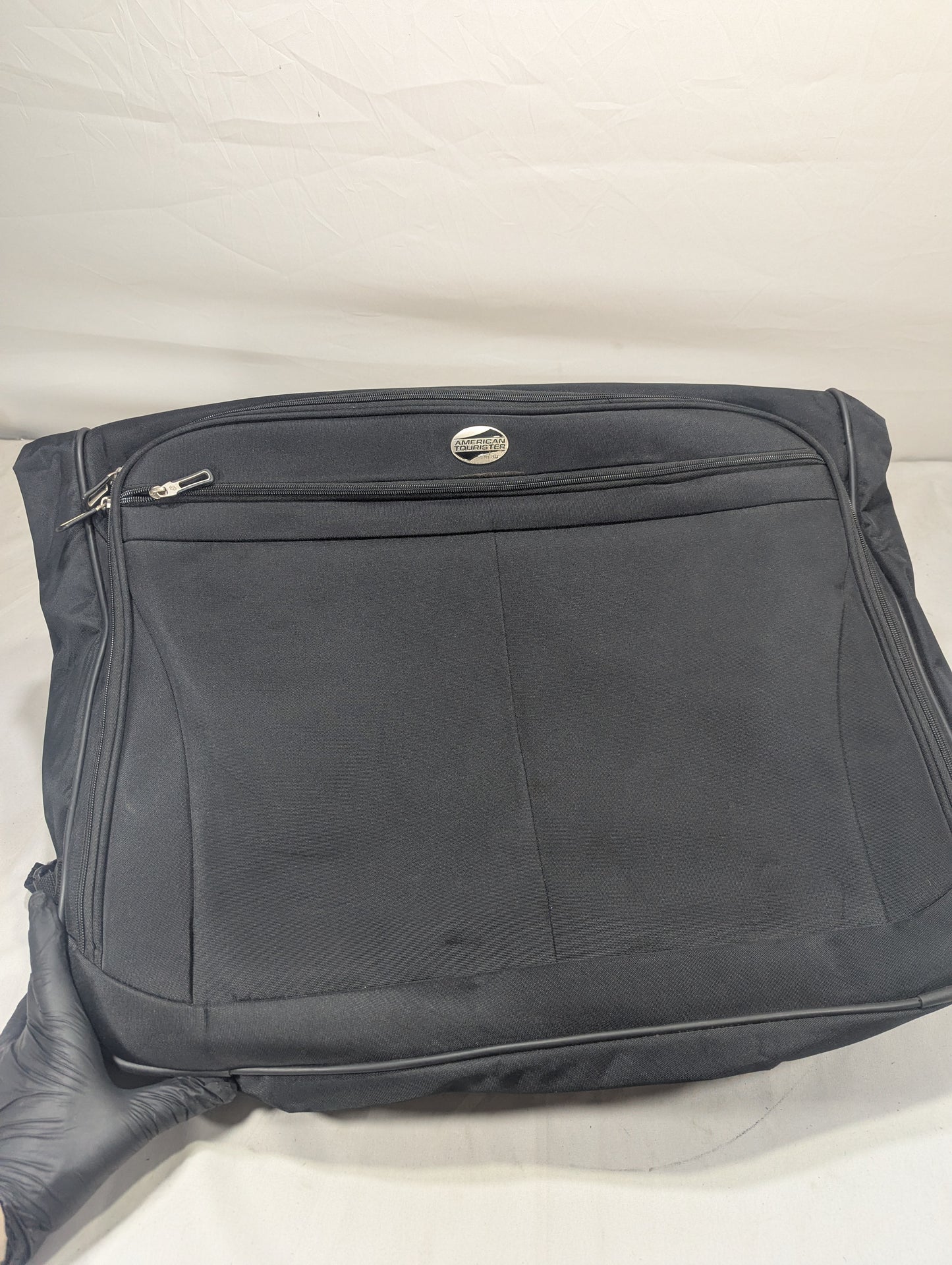 Suit Bag Title will update soon