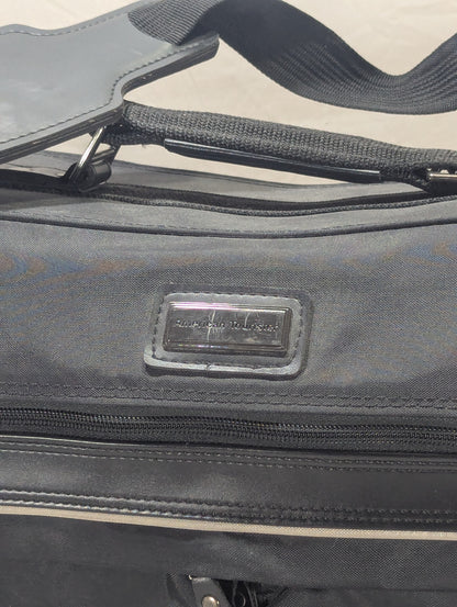 Suit Bag Title will update soon