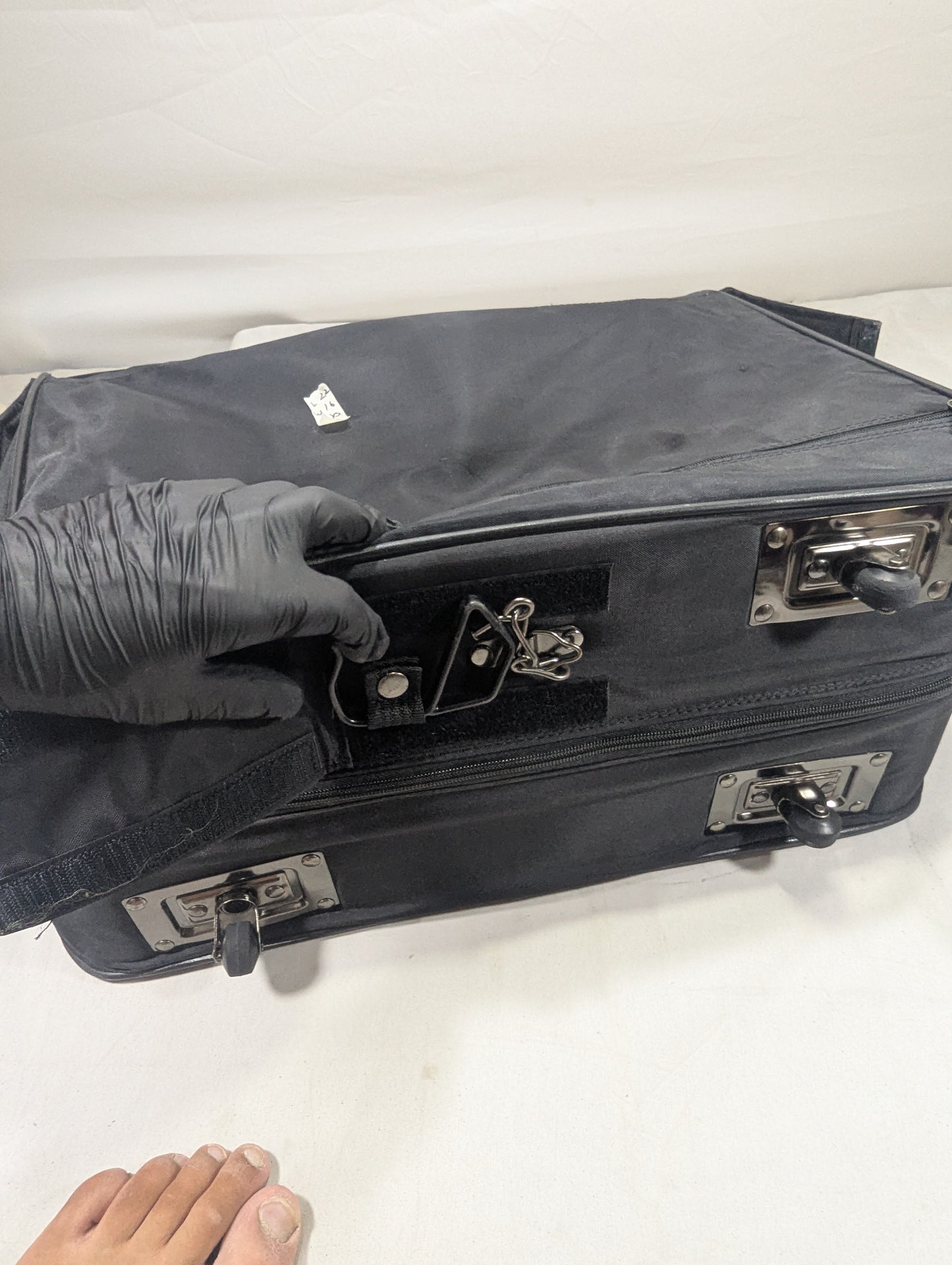 Suit Bag Title will update soon