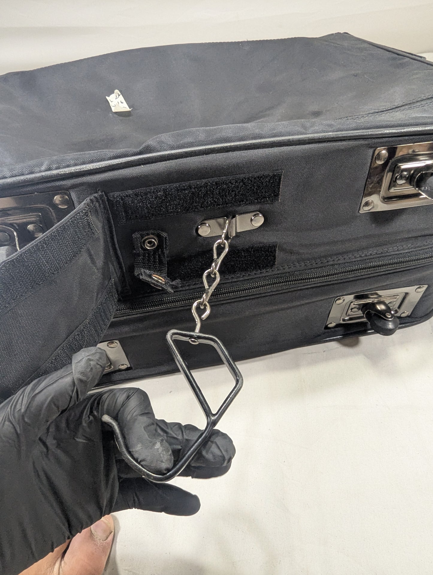 Suit Bag Title will update soon